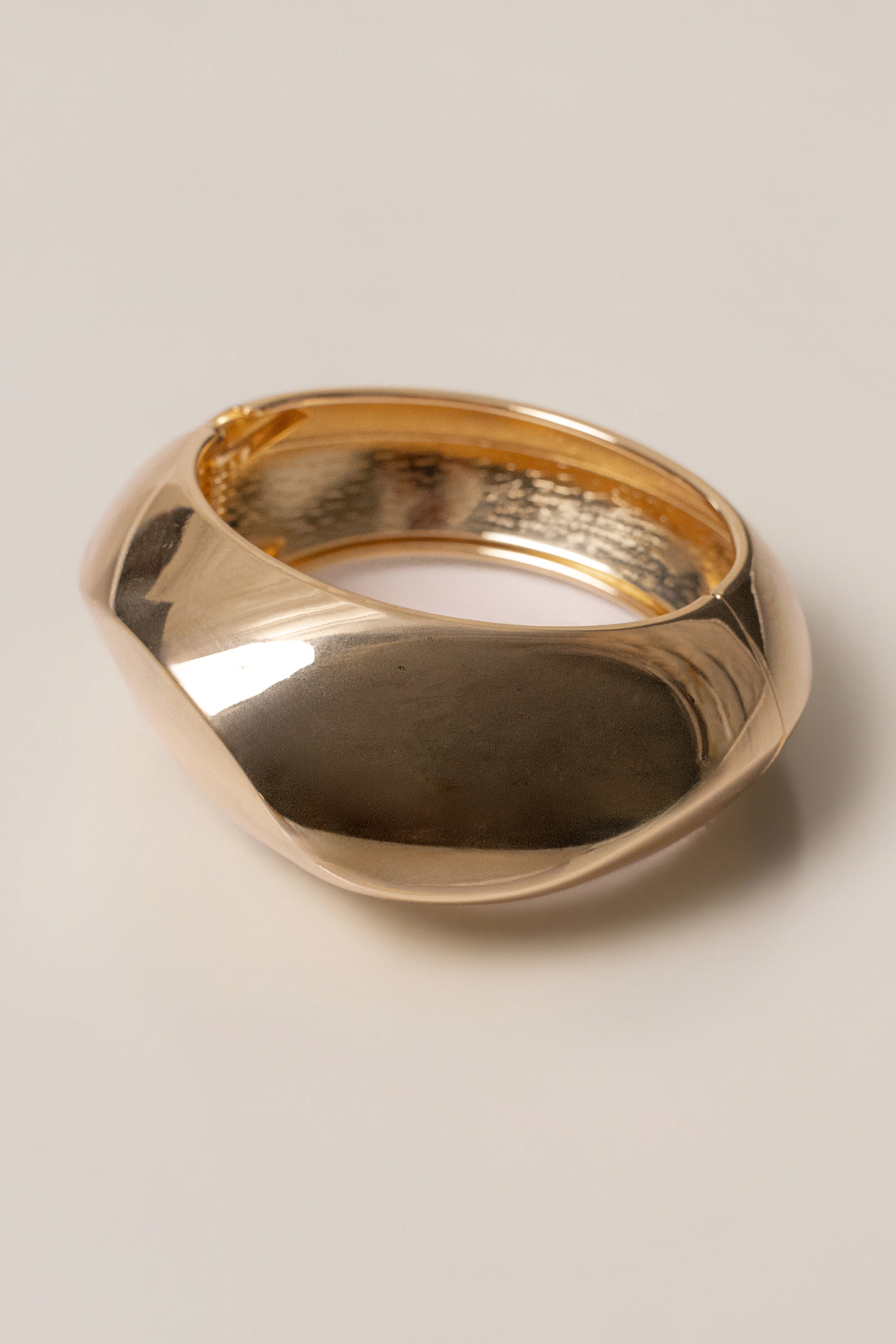 Gold Colette Hinge Bracelet - JLUXLABEL