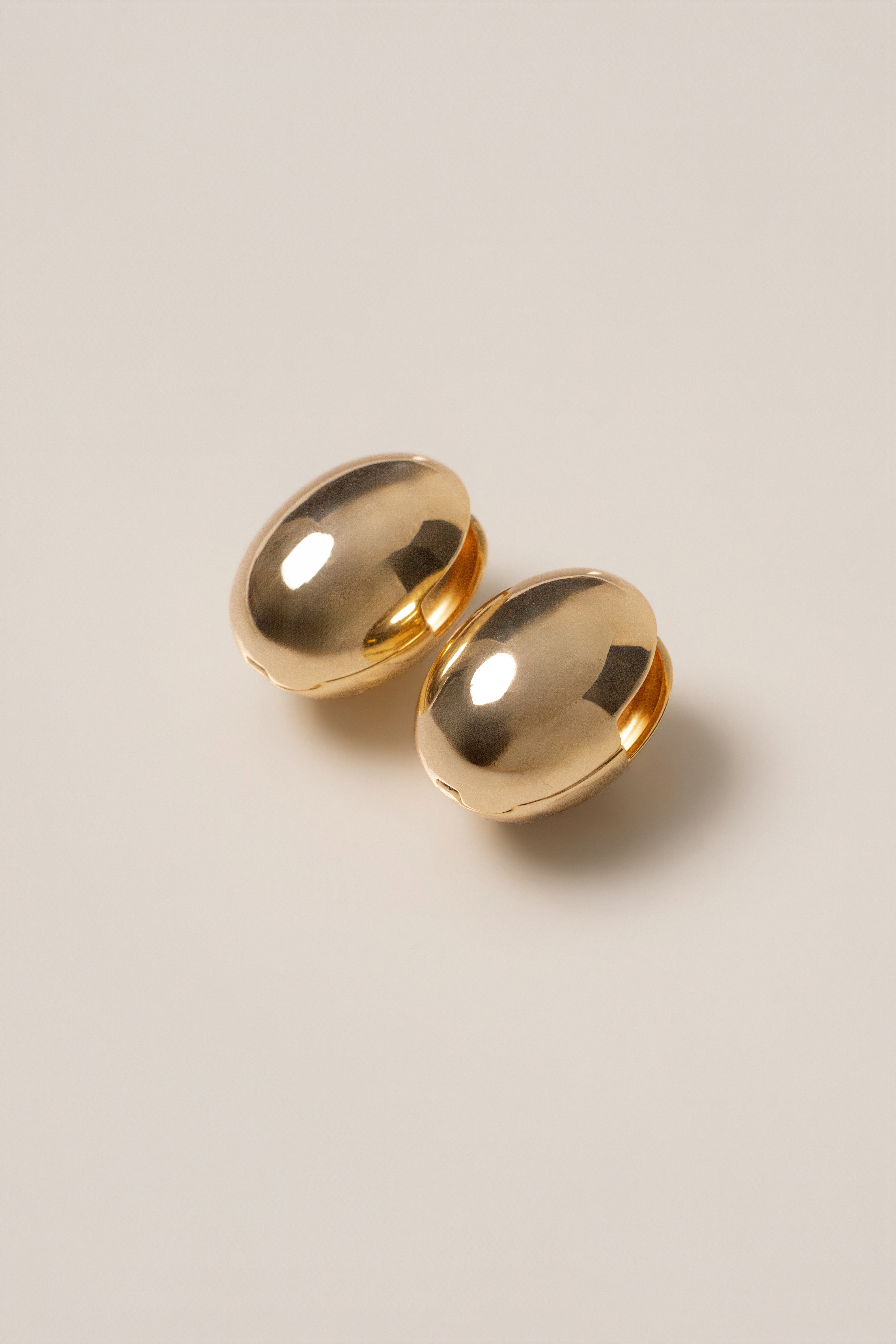 Gold Lia Dome Earrings - JLUXLABEL