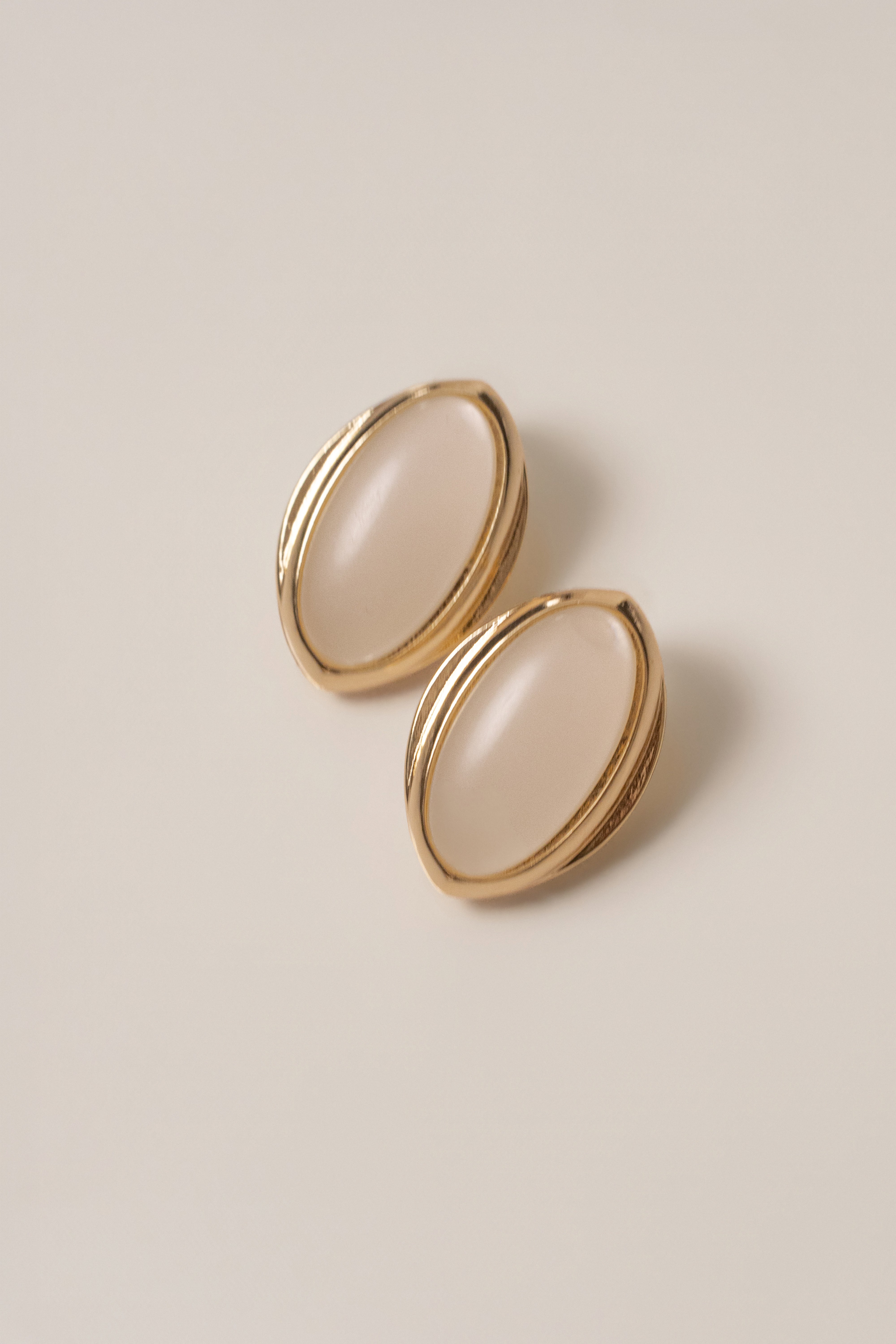 Ivory First Impression Oval Earrings - JLUXLABEL