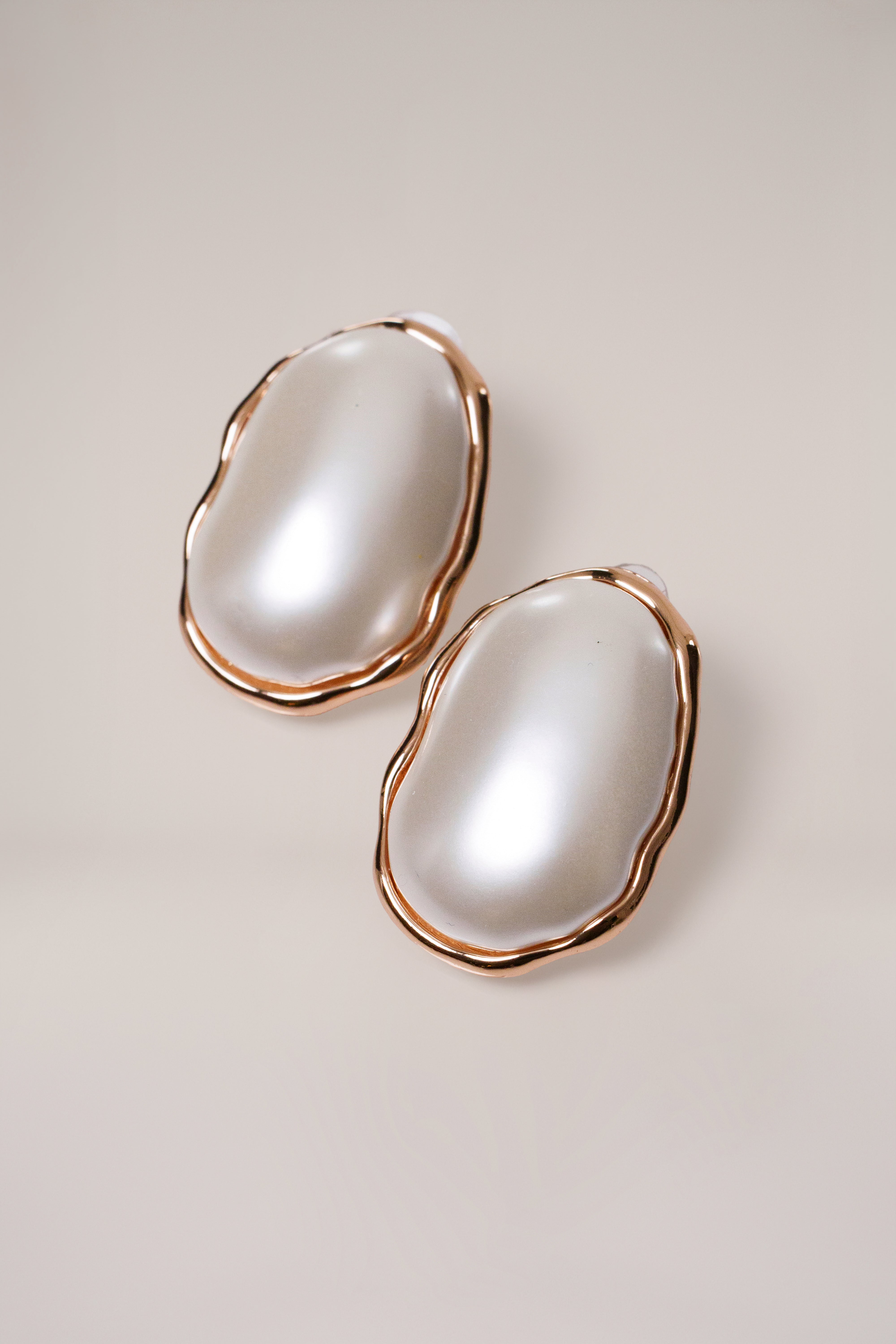 Gold Pure Light Earrings