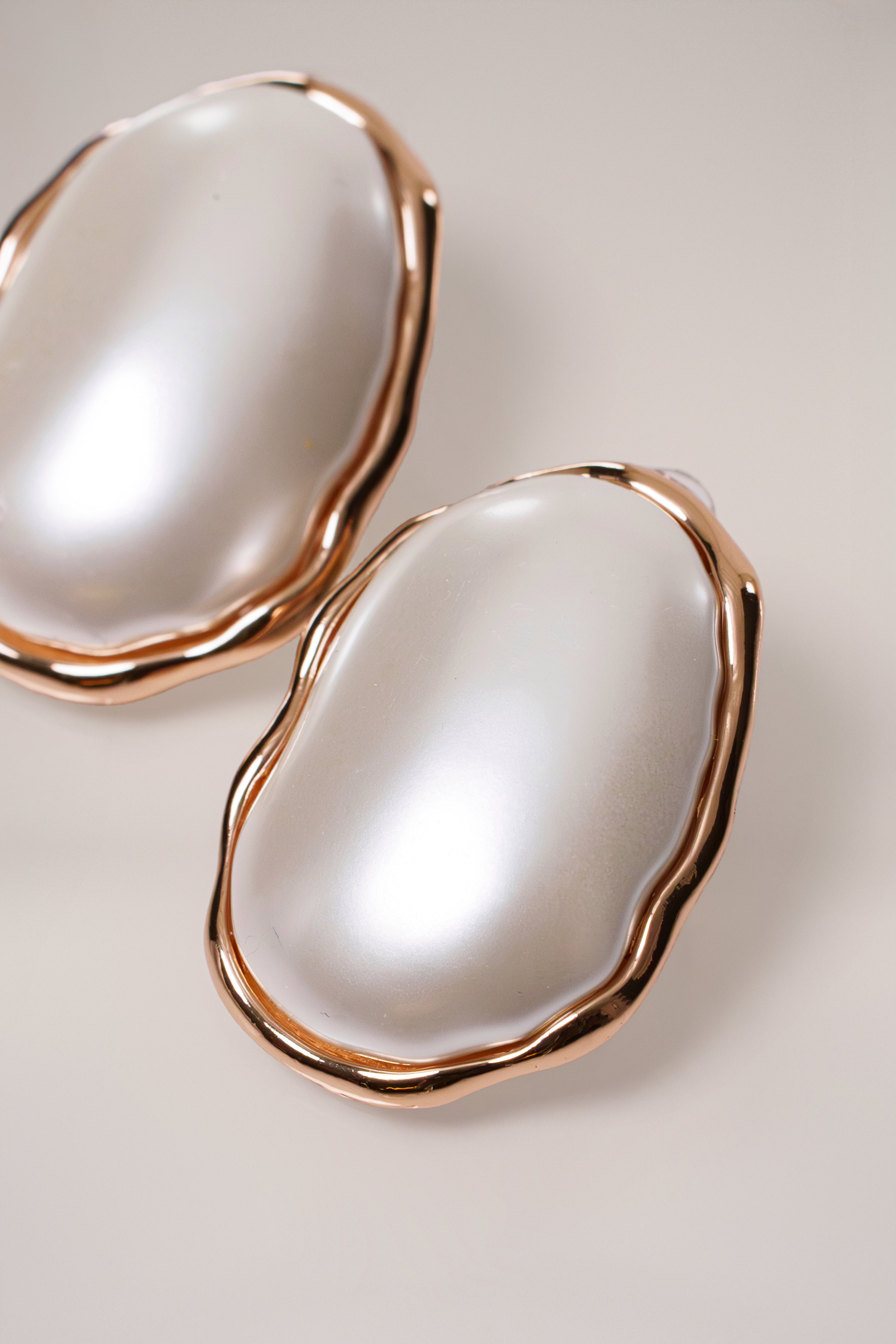 Gold Pure Light Earrings