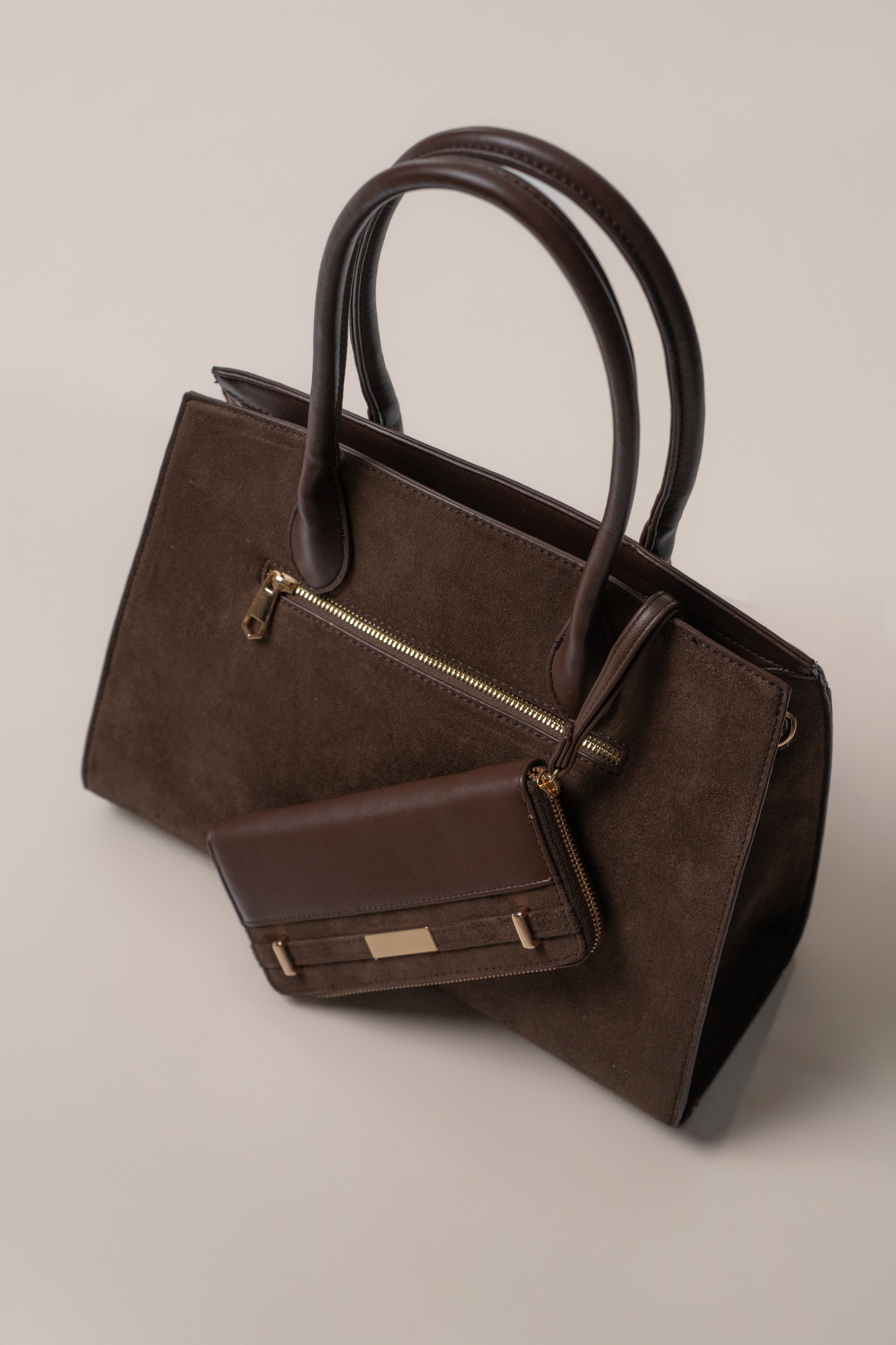 Chocolate Fifth Avenue Handbag Set