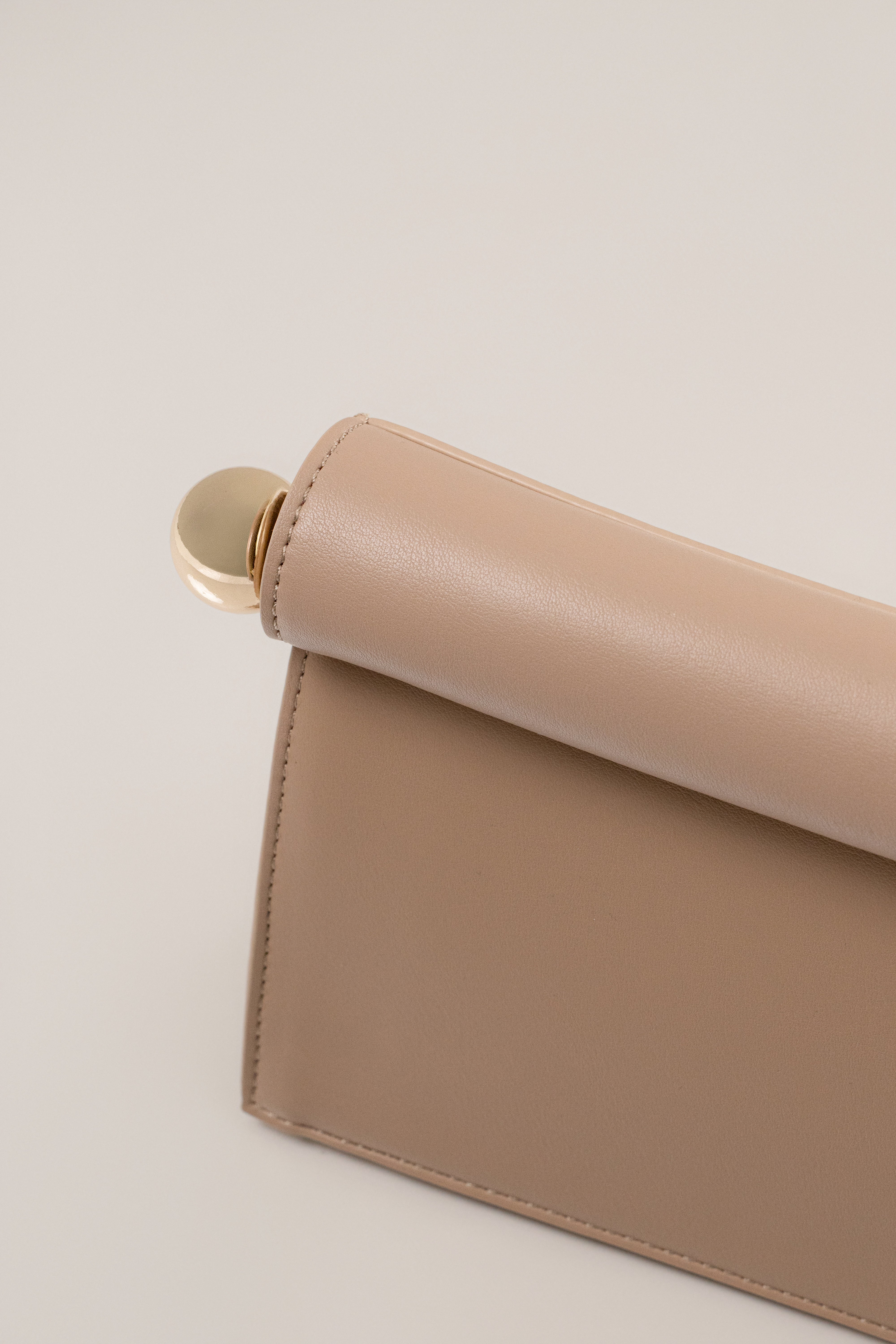 Beige New York Crossbody Bag - JLUXLABEL