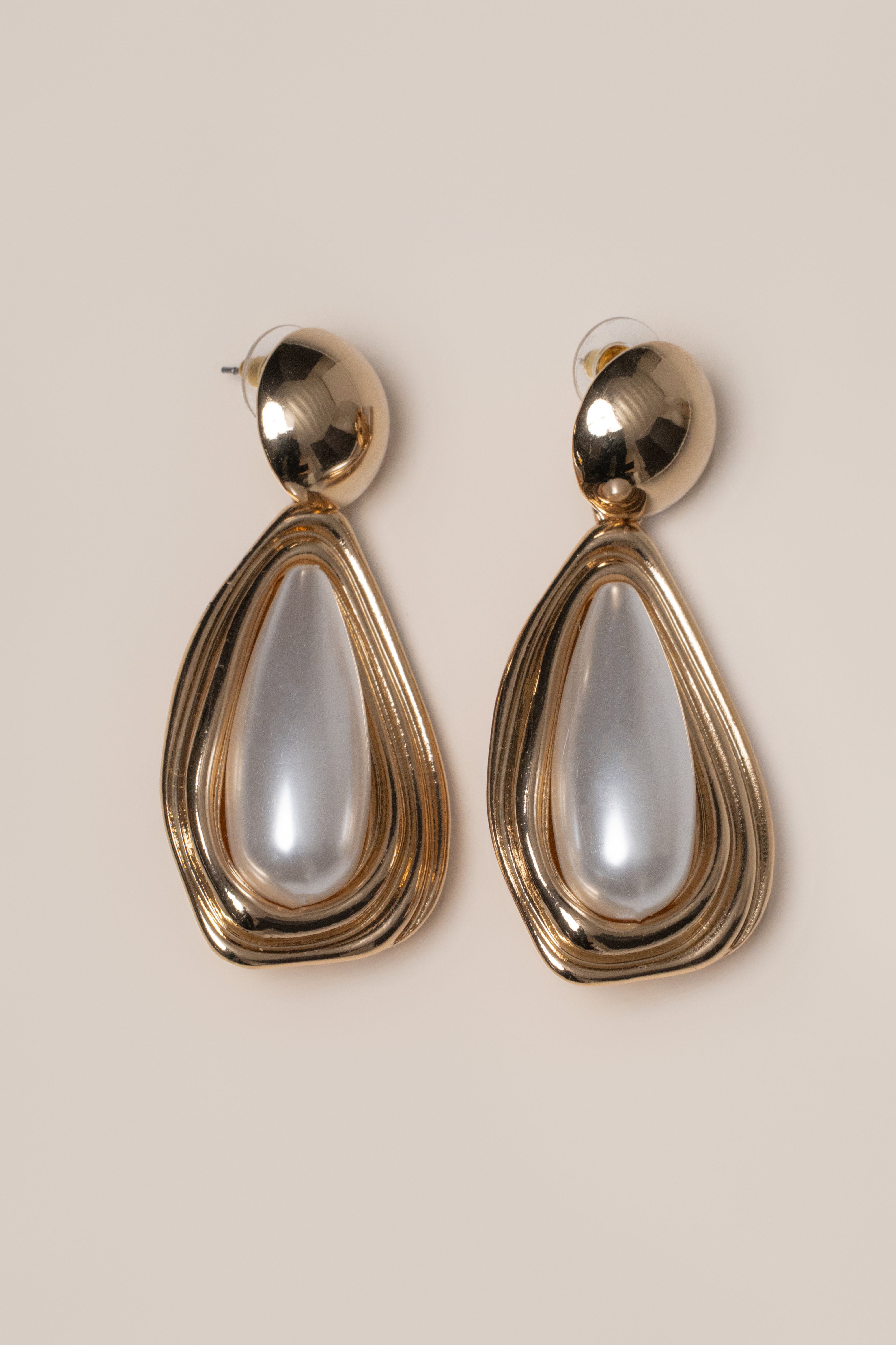 Gold Aris Pearl Earrings - JLUXLABEL