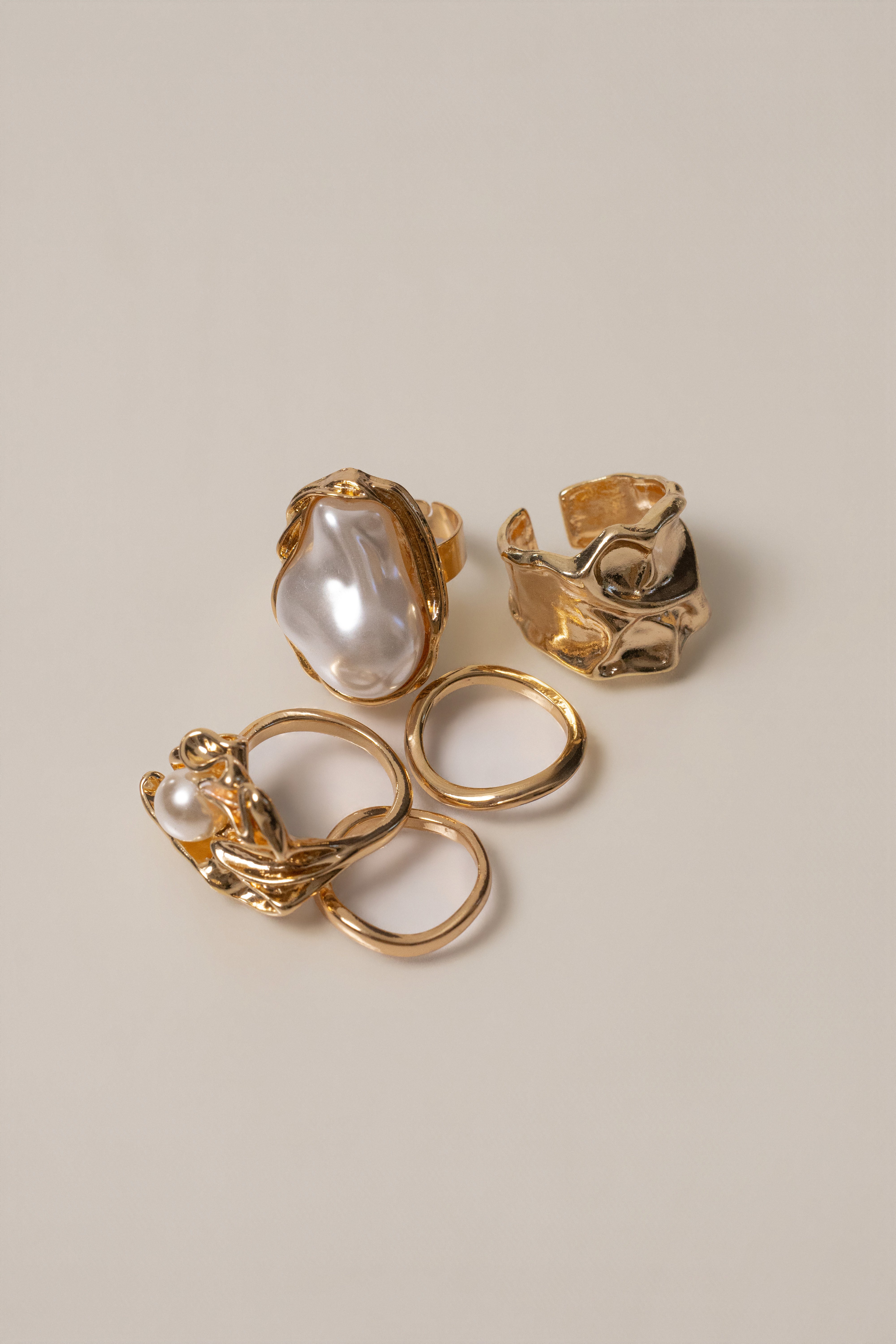 Gold Sea Treasures Ring Set - JLUXLABEL