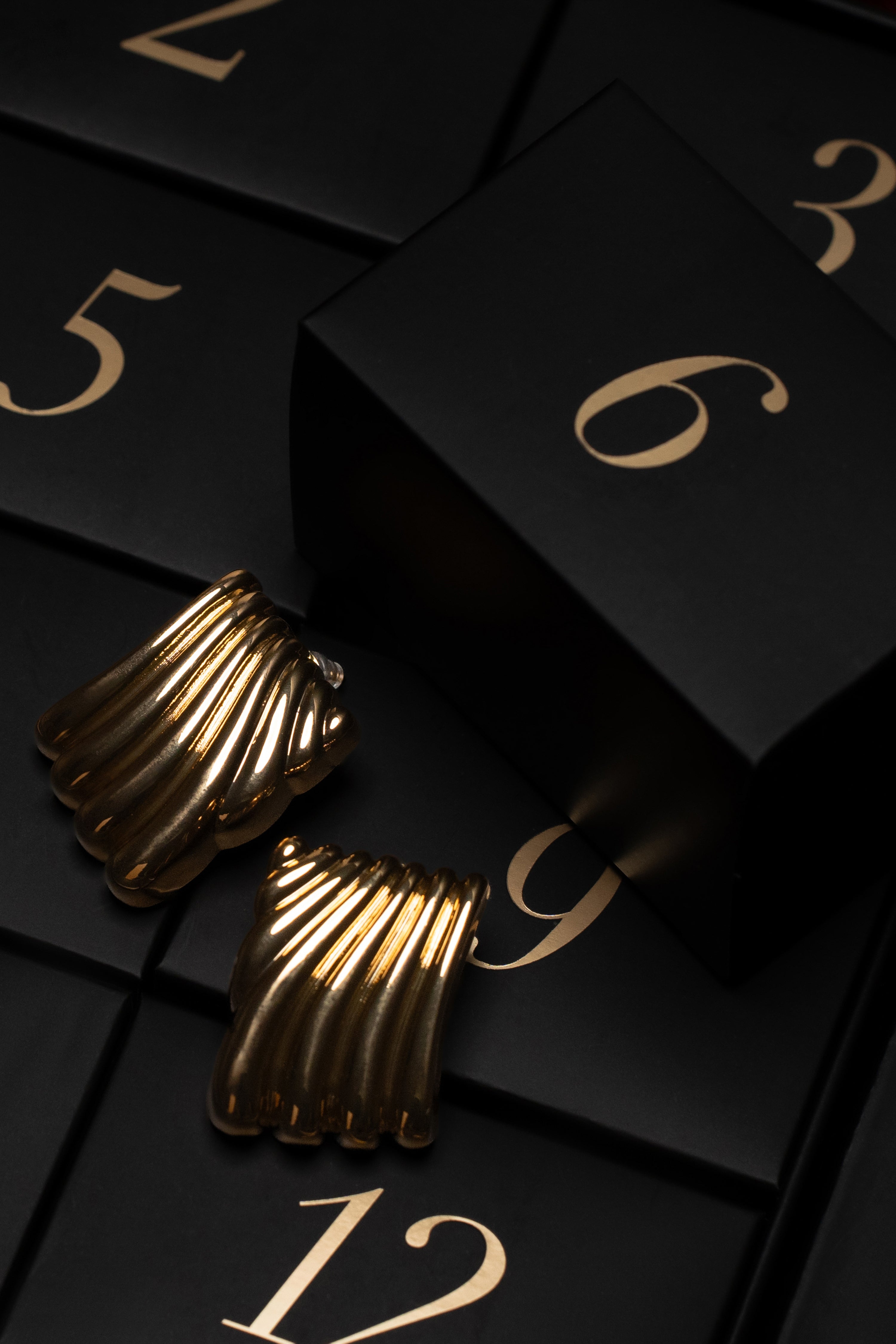 Limited Edition Holiday Advent Calendar - JLUXLABEL