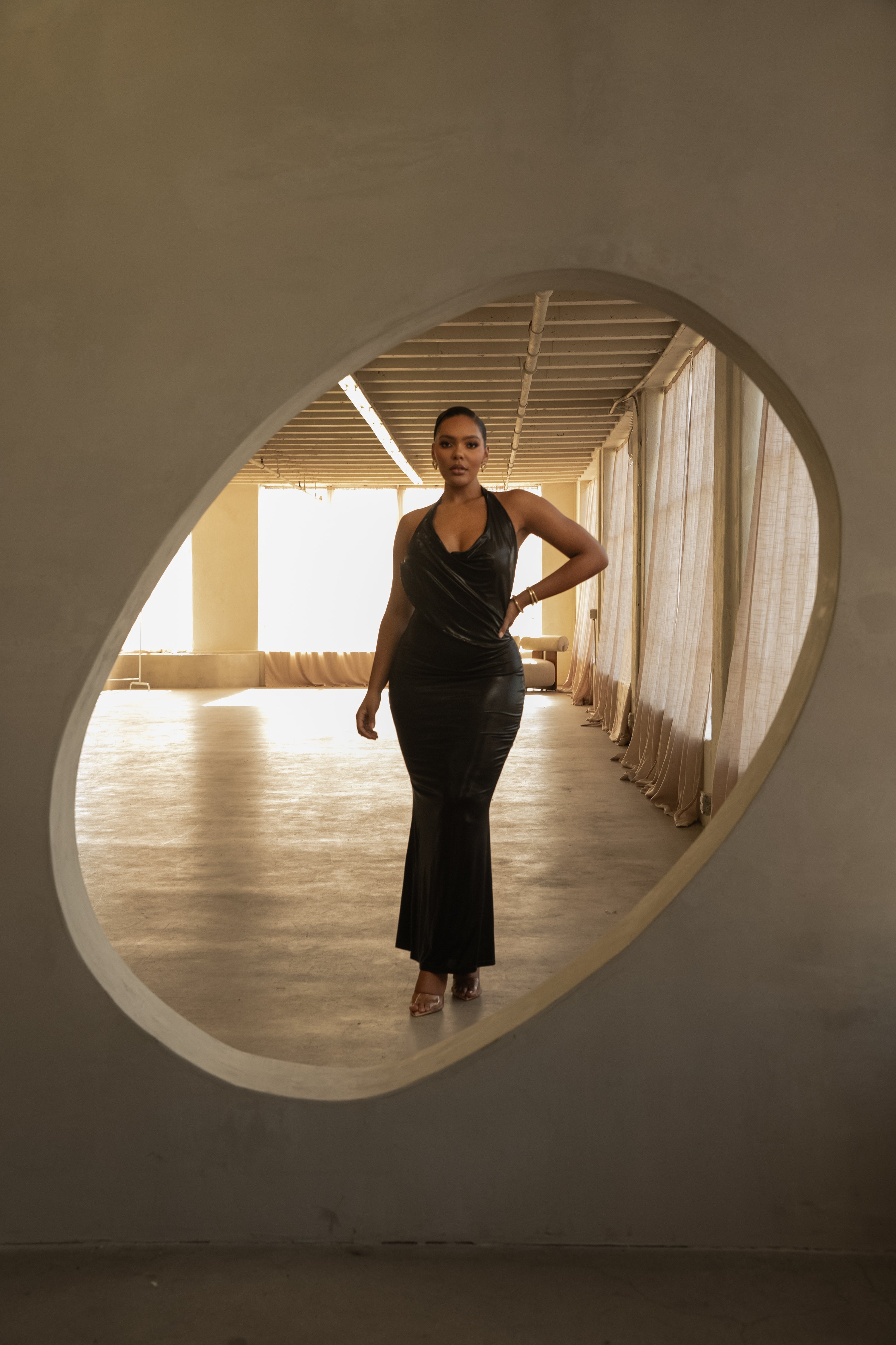 Black Bryanna Metallic Maxi Dress - JLUXLABEL