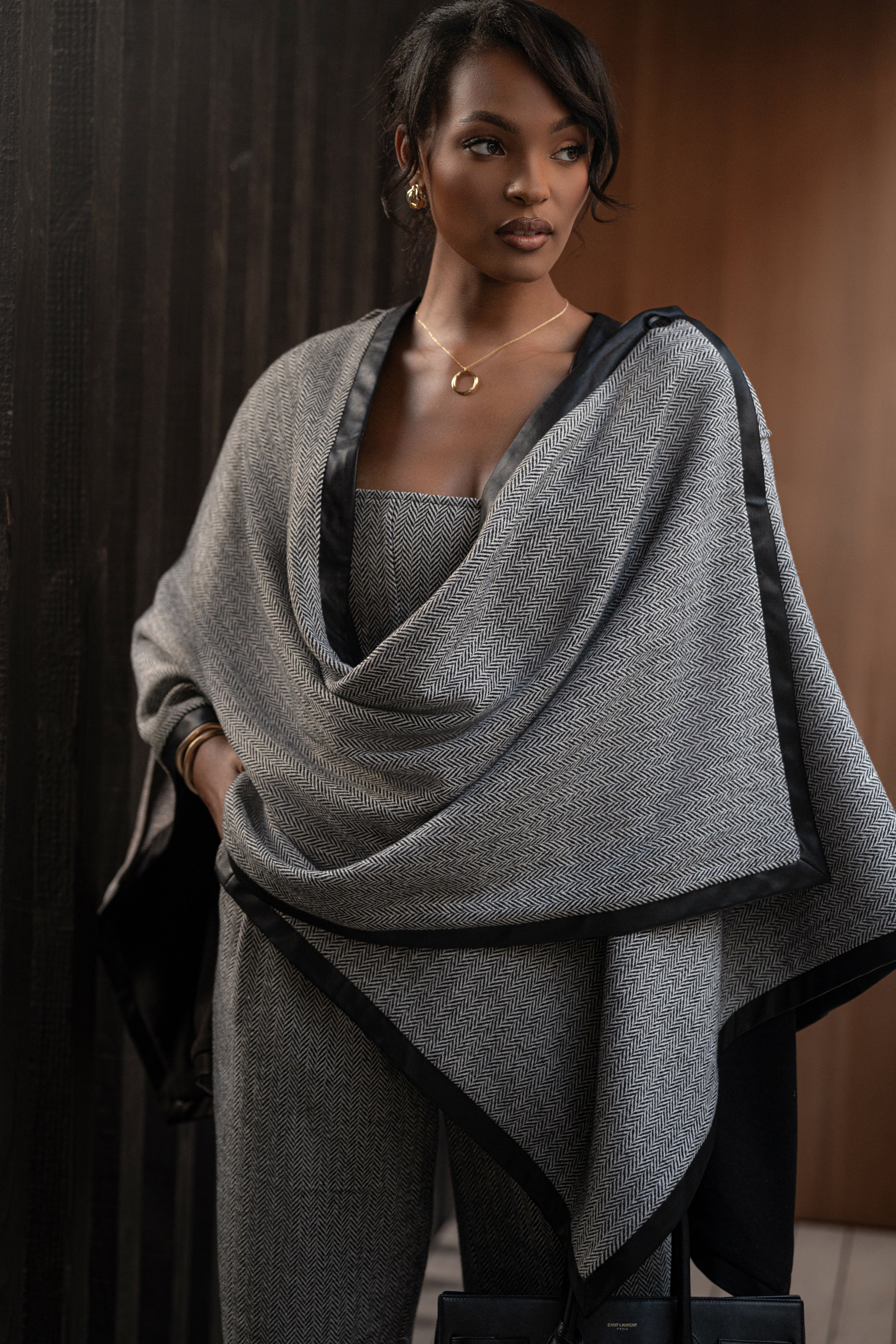 Herringbone Reversible Shawl - JLUXLABEL