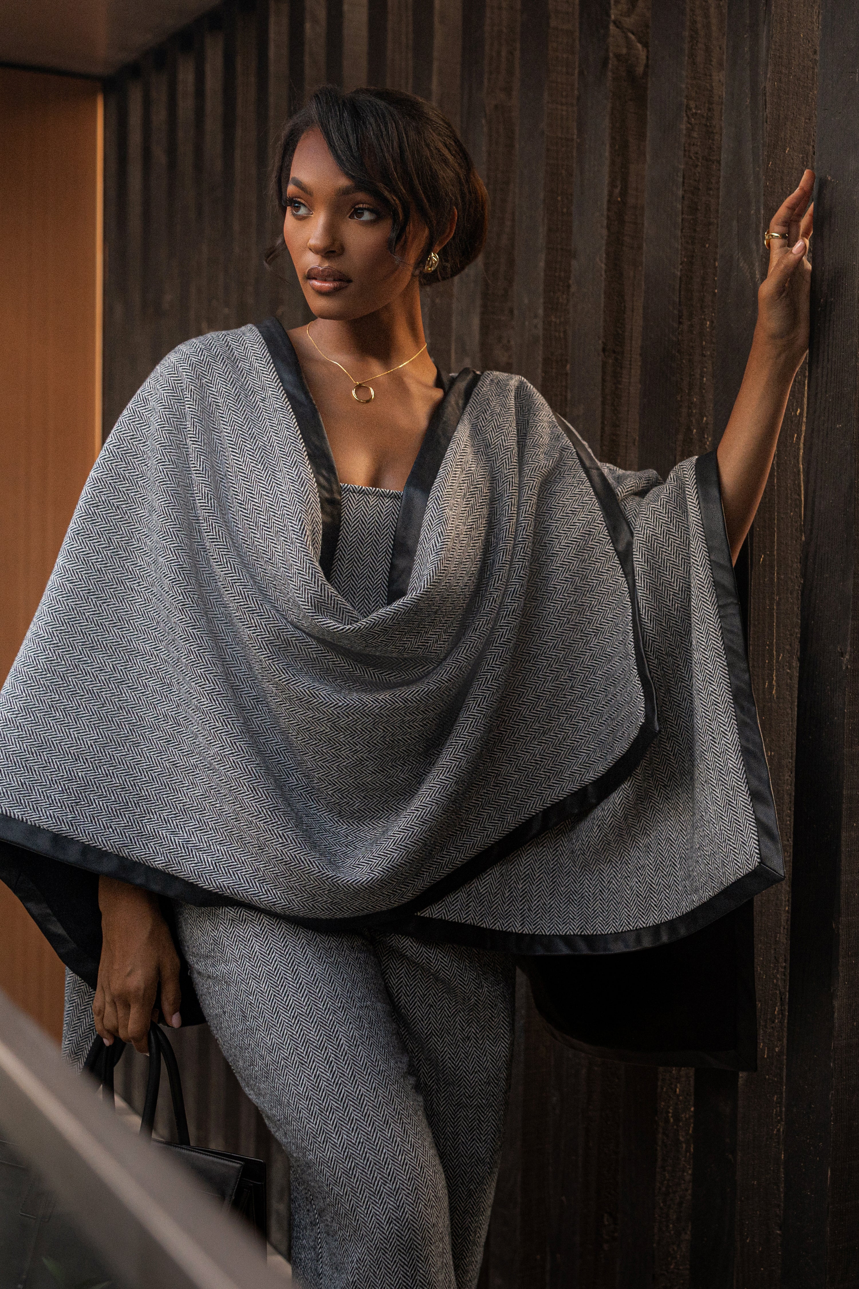 Herringbone Reversible Shawl - JLUXLABEL