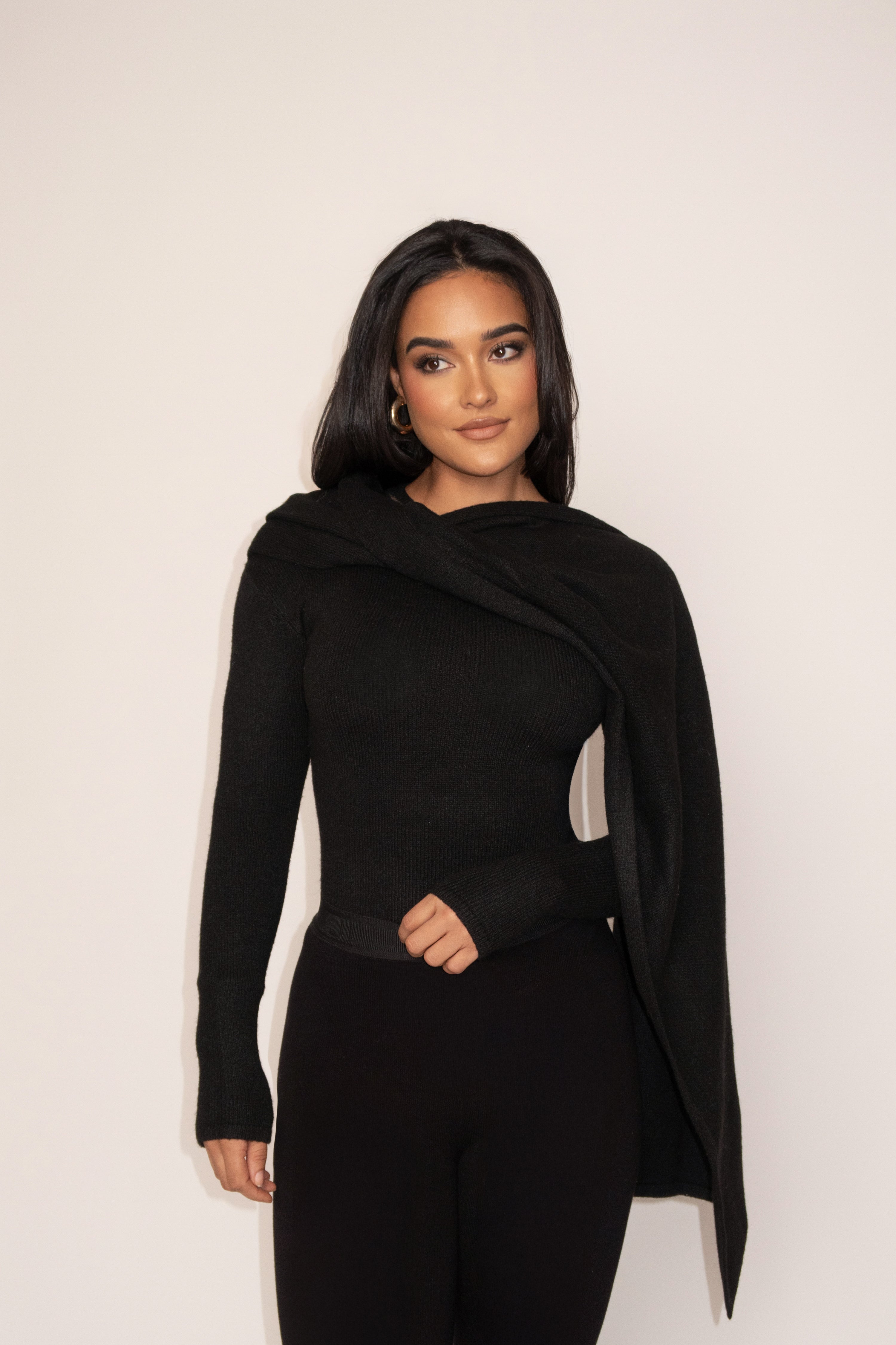 Black Ribbed Scarf Top - JLUXLABEL