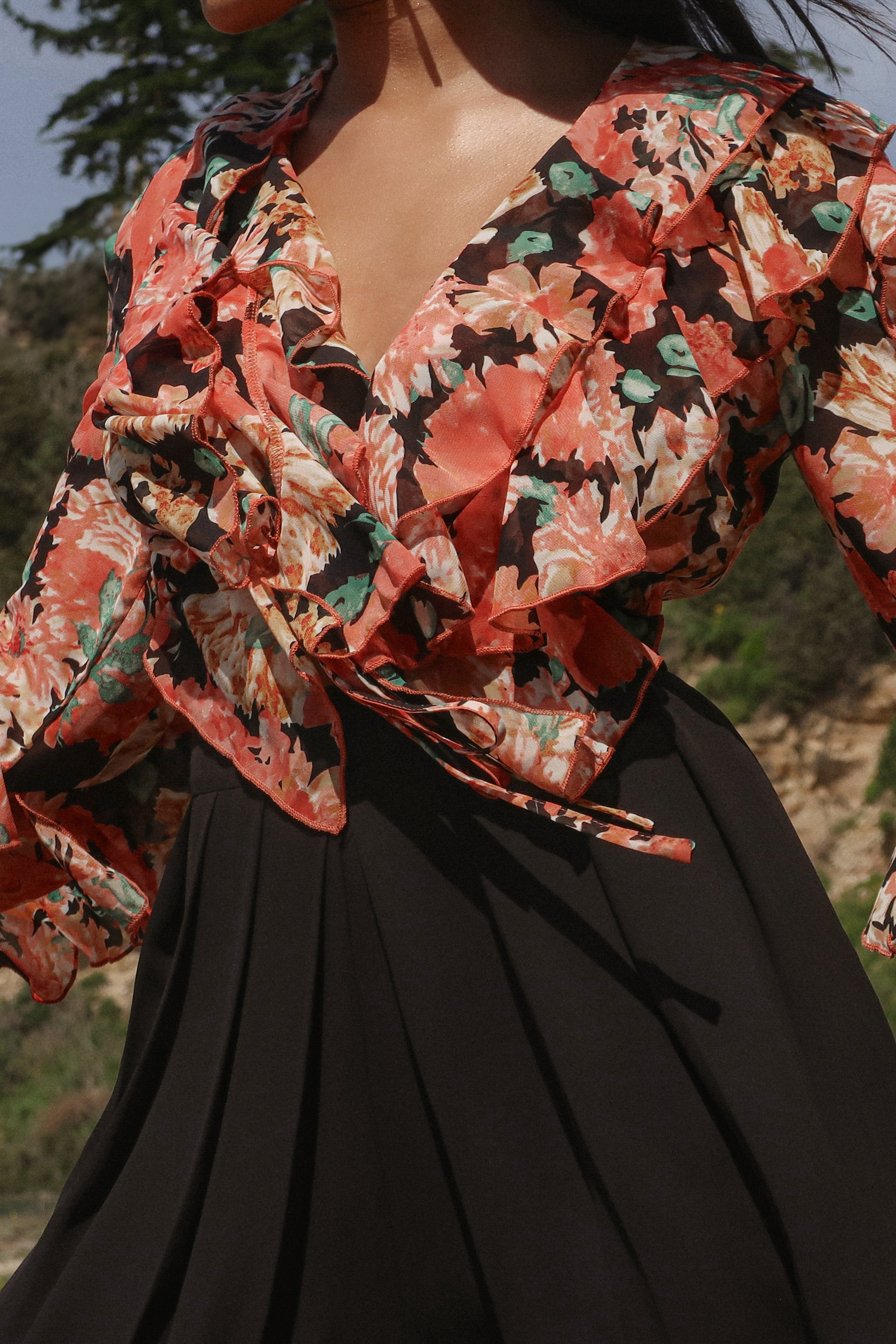 Black Floral Yvanna Ruffle Top - JLUXLABEL