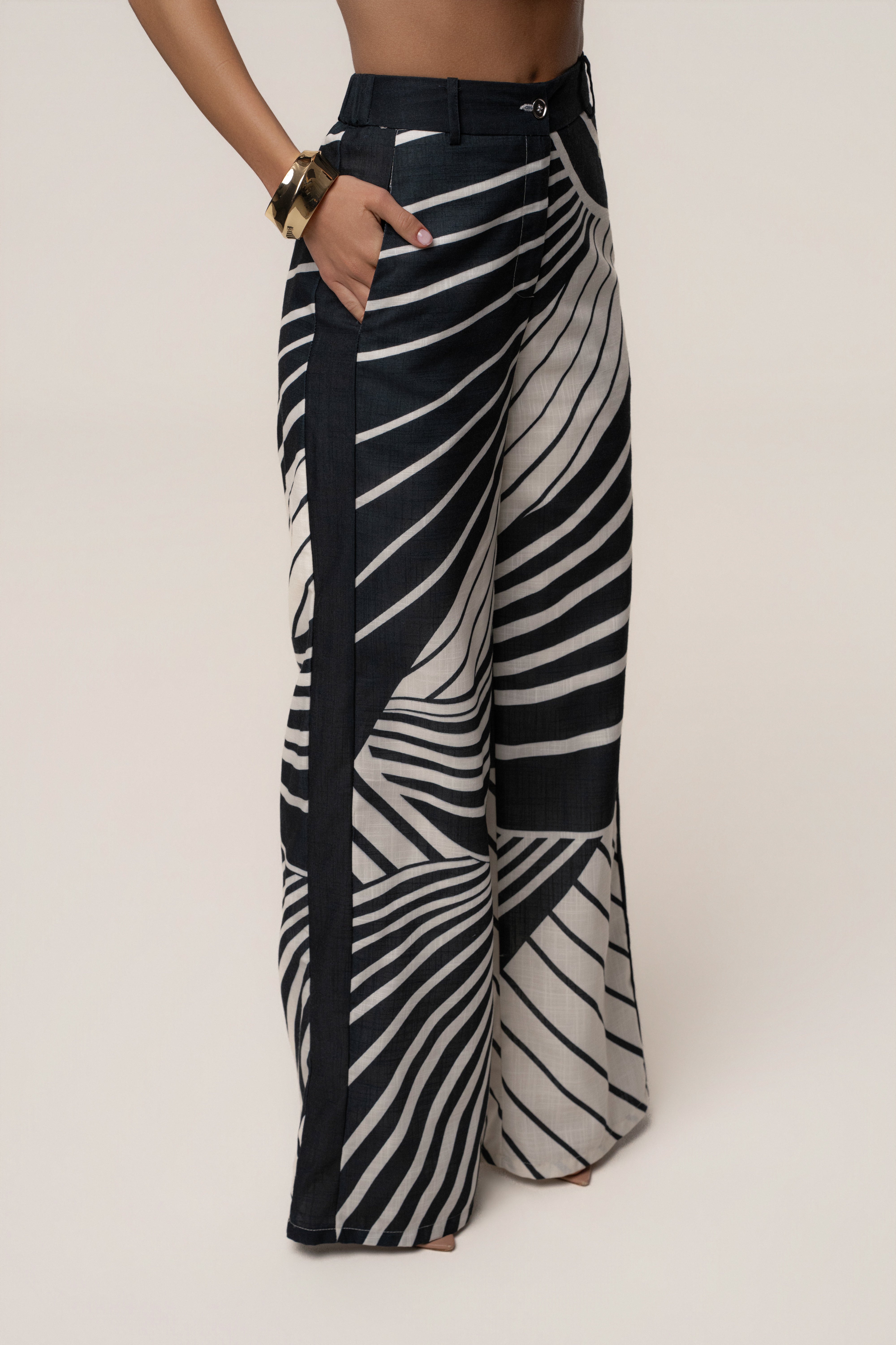 Black Abstract Sahara Pant Set - JLUXLABEL
