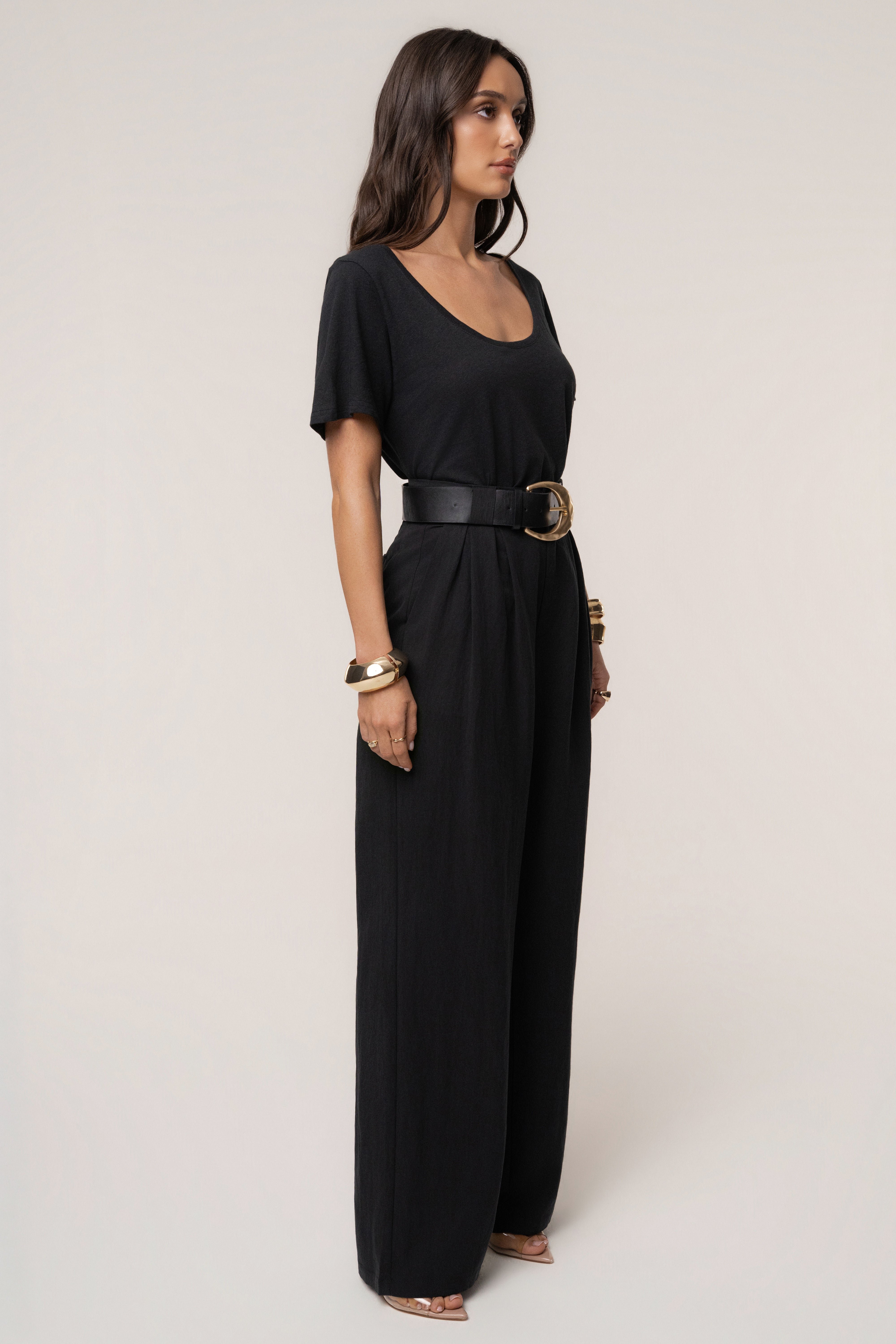 Black At Ease Scoop Top - JLUXLABEL