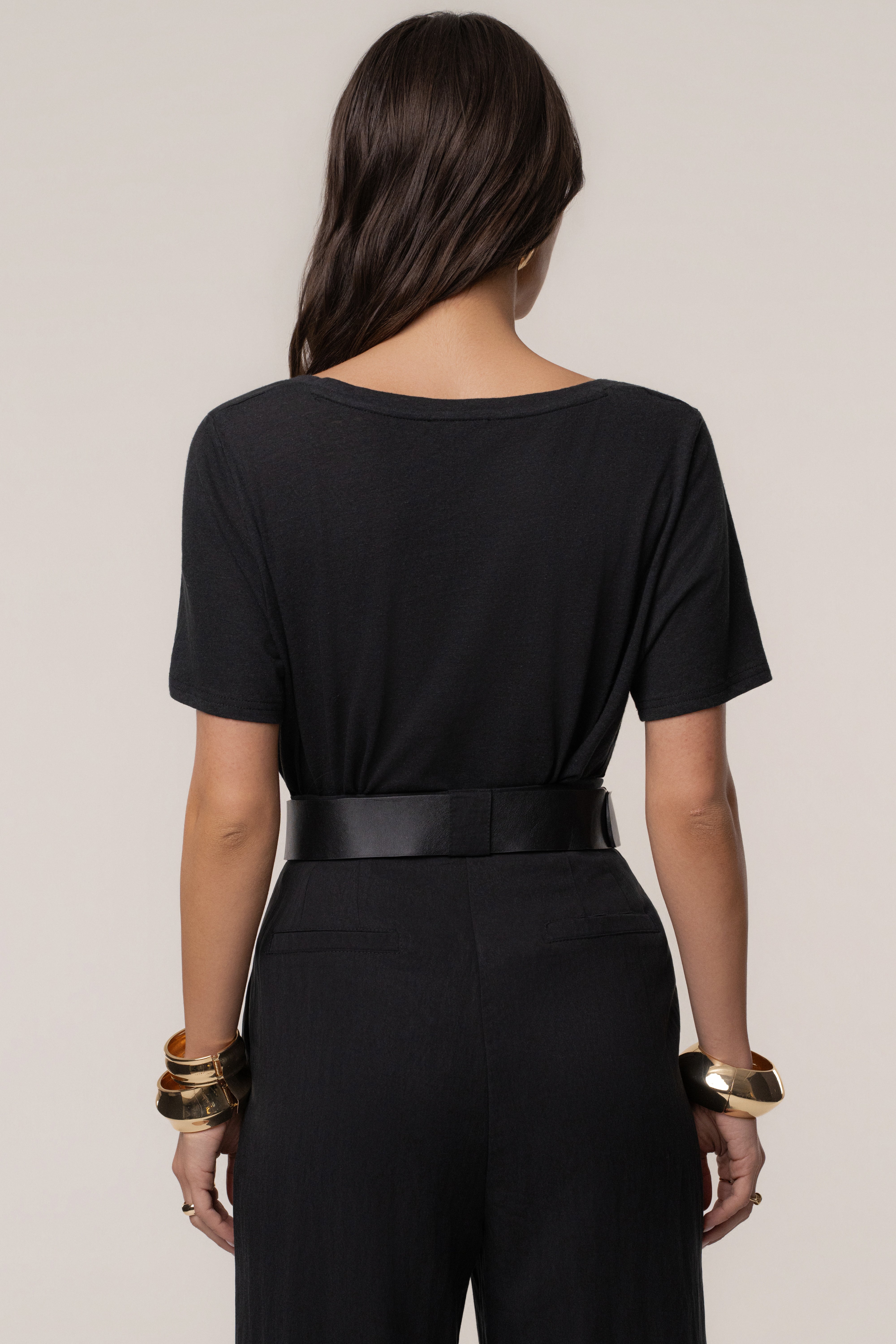 Black At Ease Scoop Top - JLUXLABEL