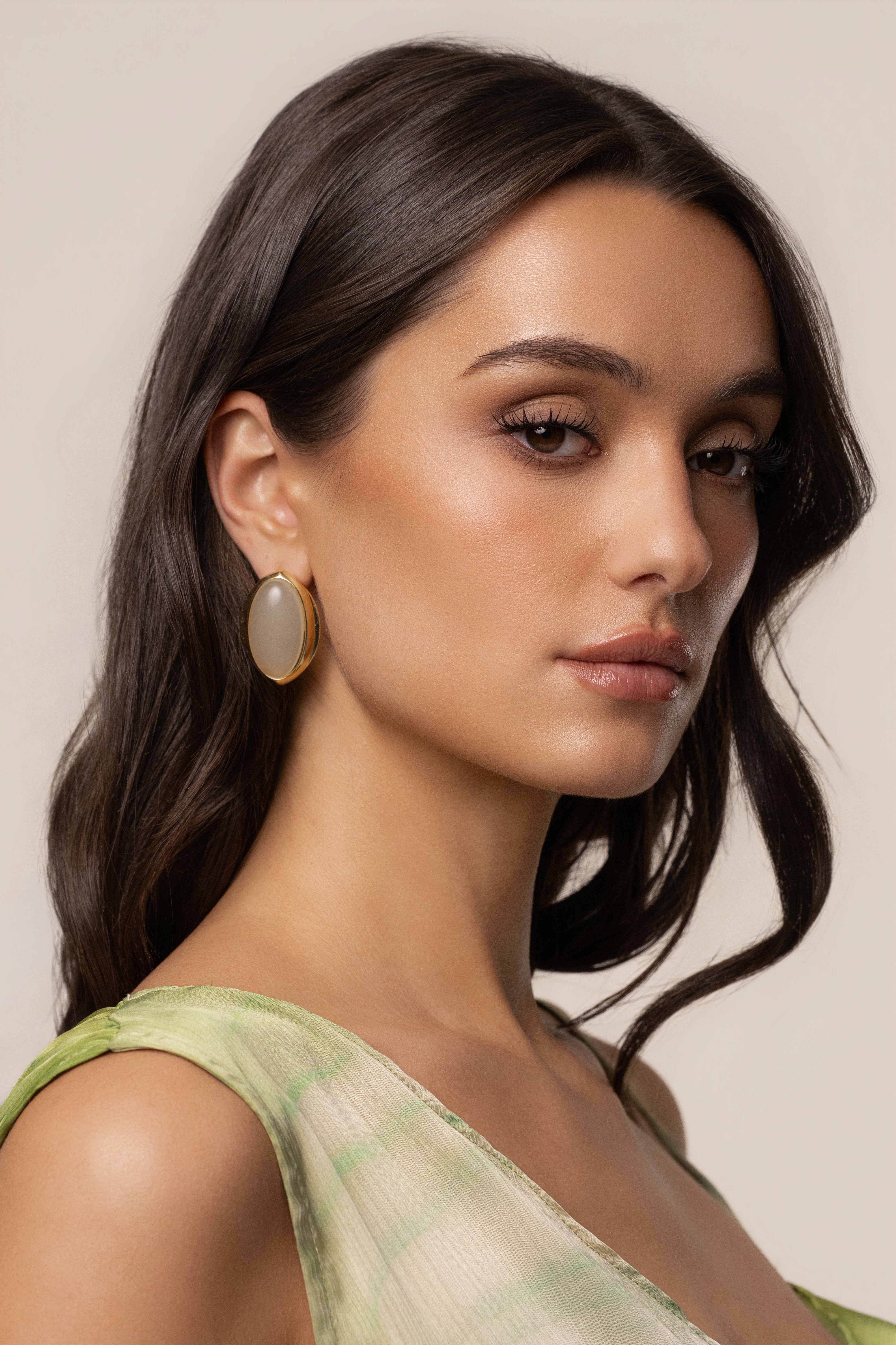Ivory First Impression Oval Earrings - JLUXLABEL