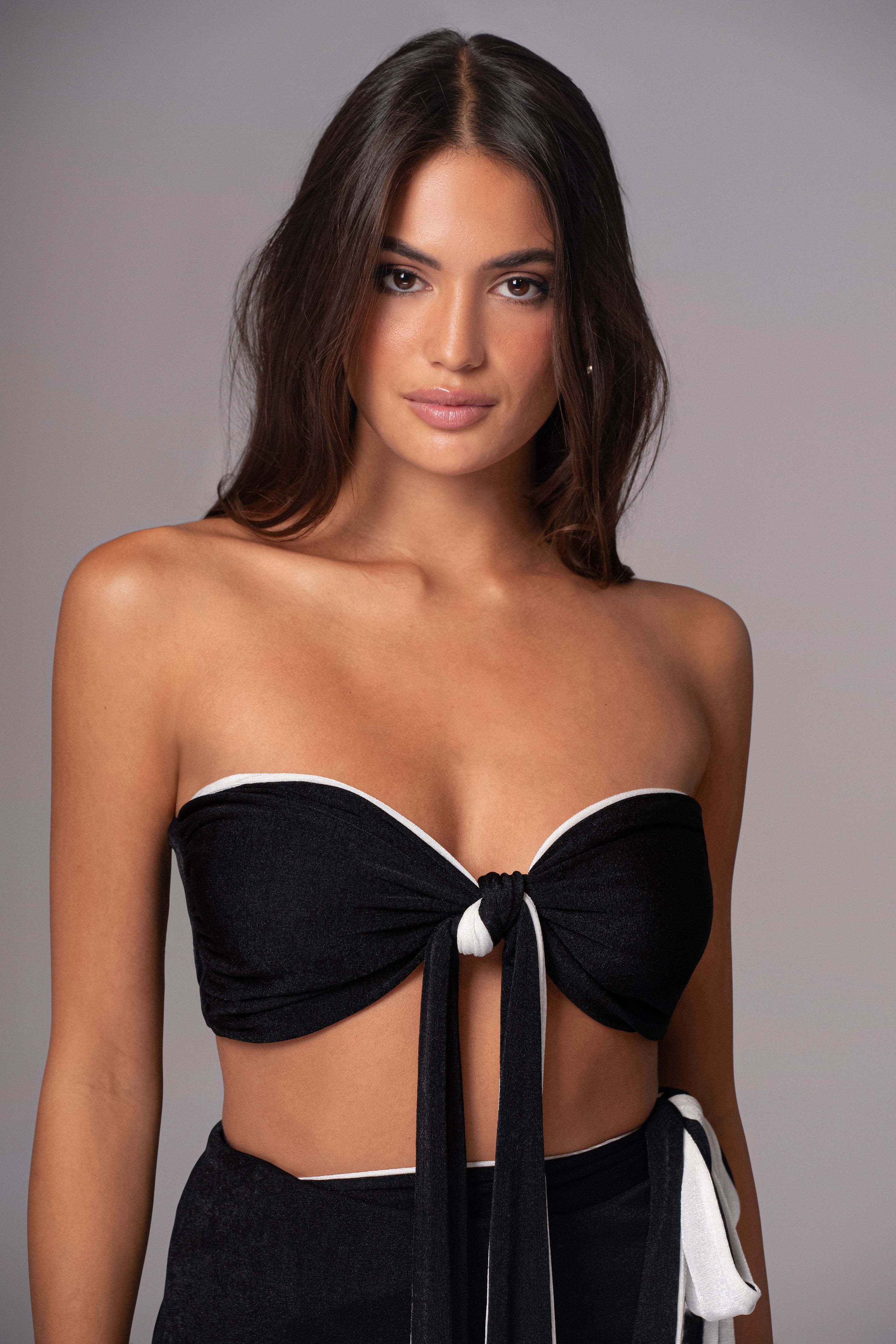 White/Black Venus Reversible Skirt Set - JLUXLABEL