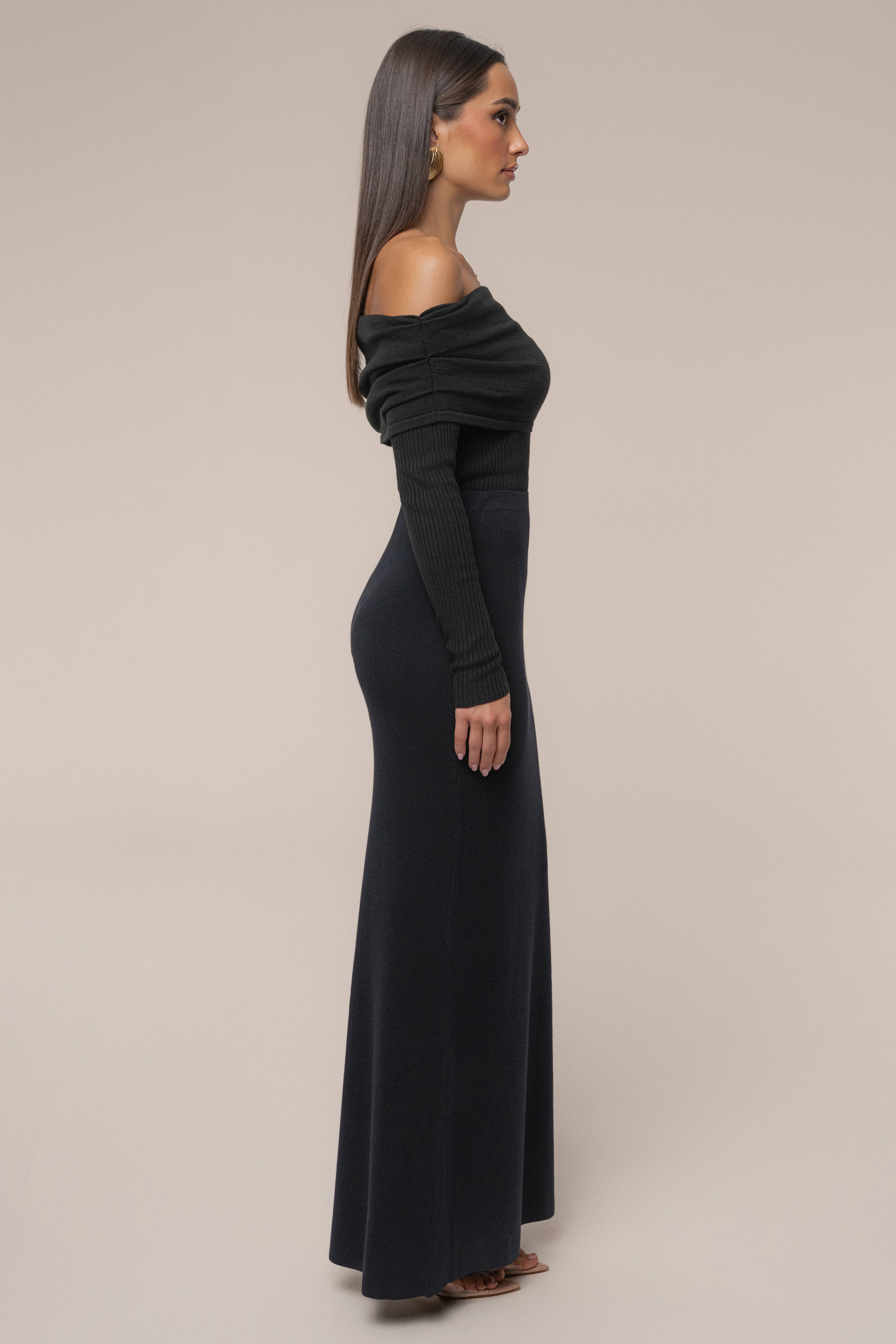 Black Off The Shoulder Knit Top - JLUXLABEL