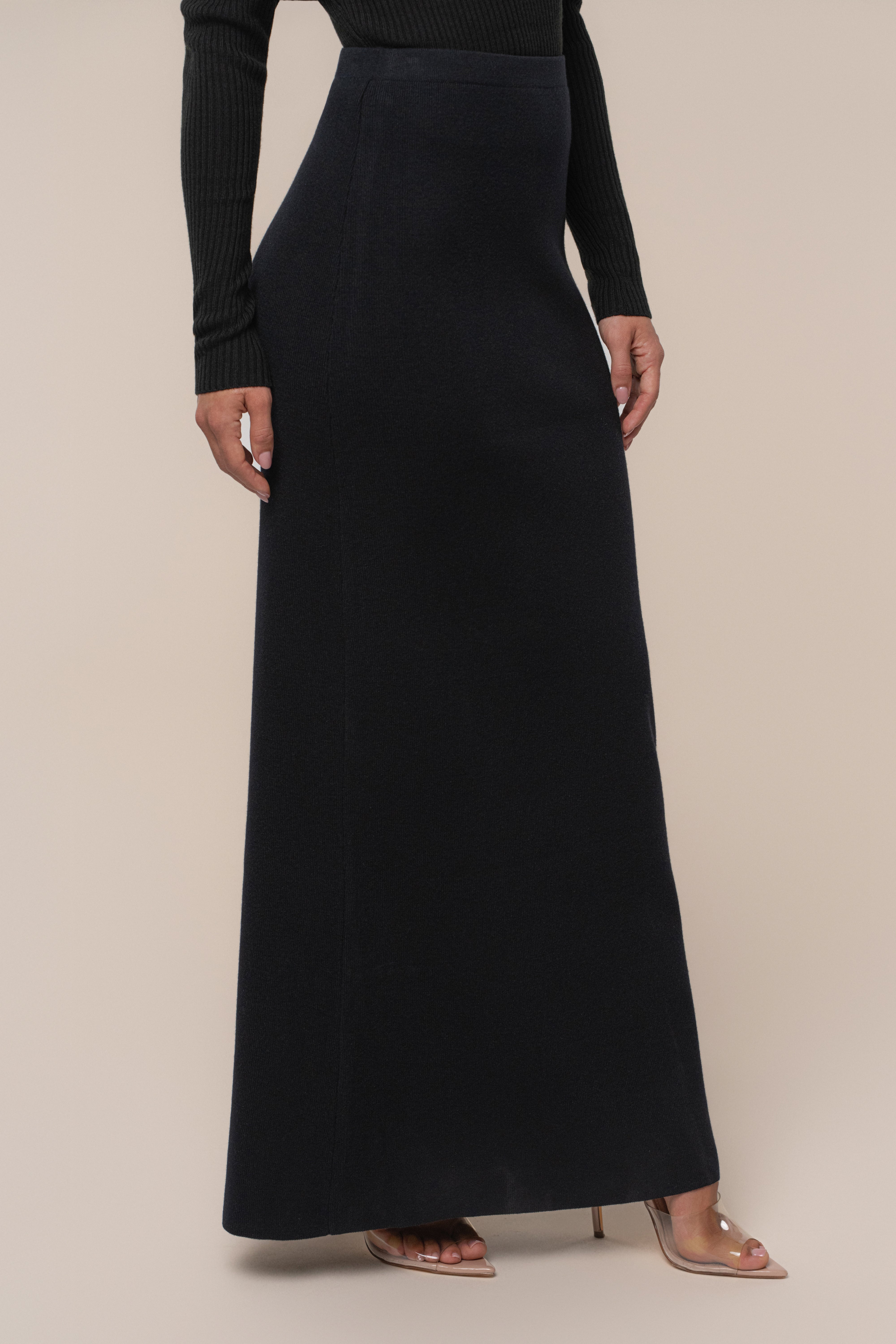 Black London Knit Maxi Skirt - JLUXLABEL