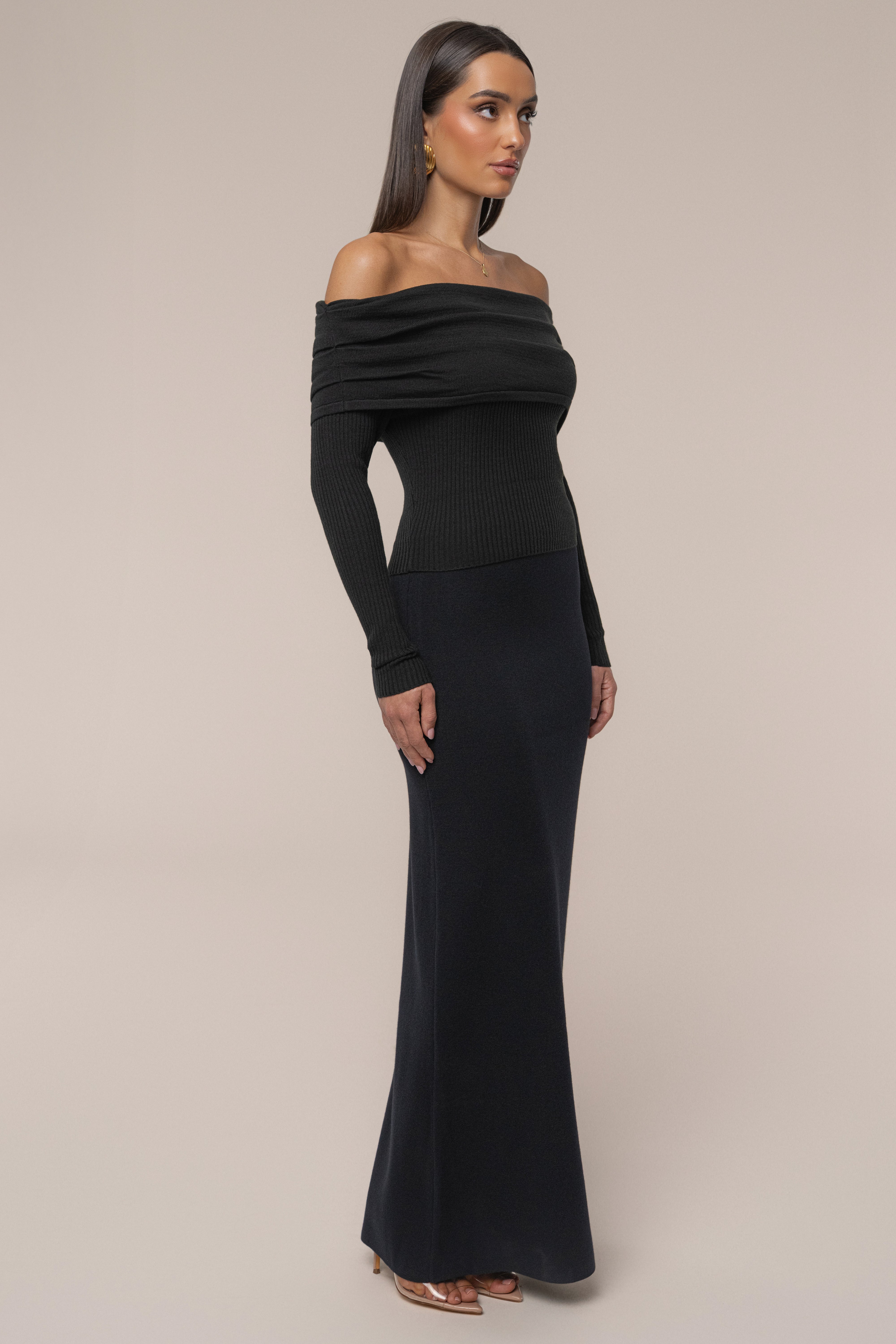 Black Off The Shoulder Knit Top - JLUXLABEL