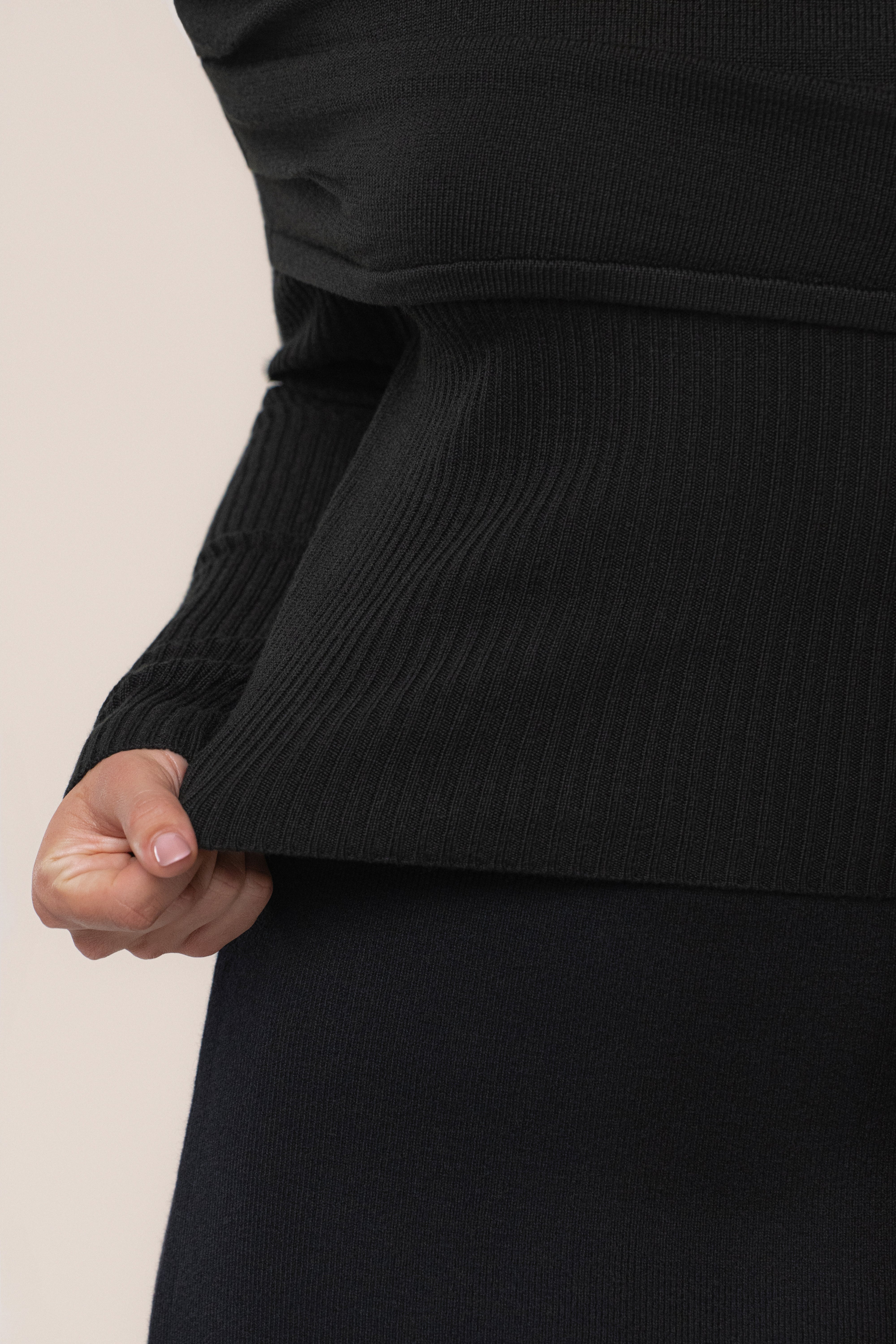 Black London Knit Maxi Skirt - JLUXLABEL