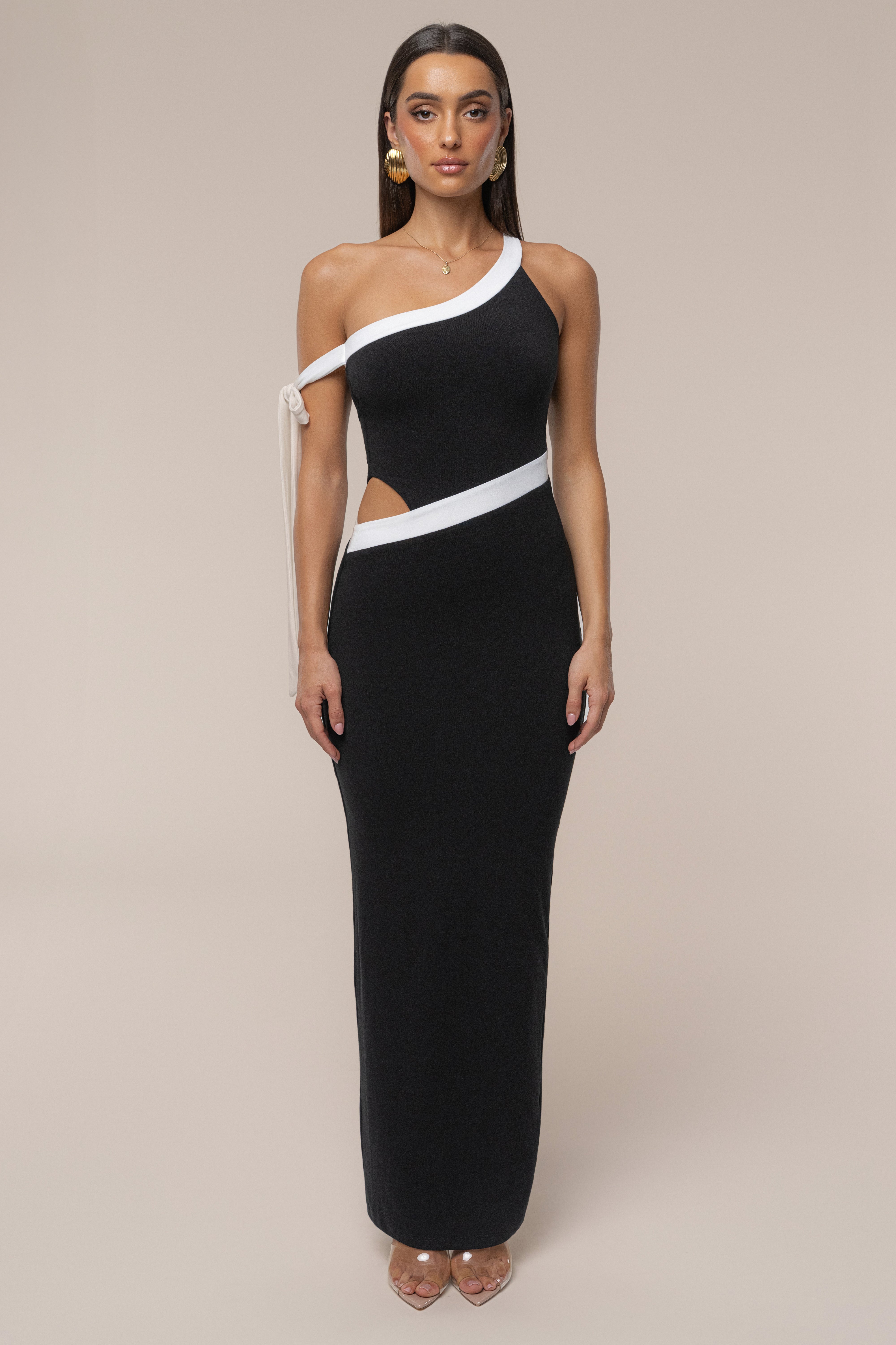 Black Jorden Contrast Maxi Dress - JLUXLABEL