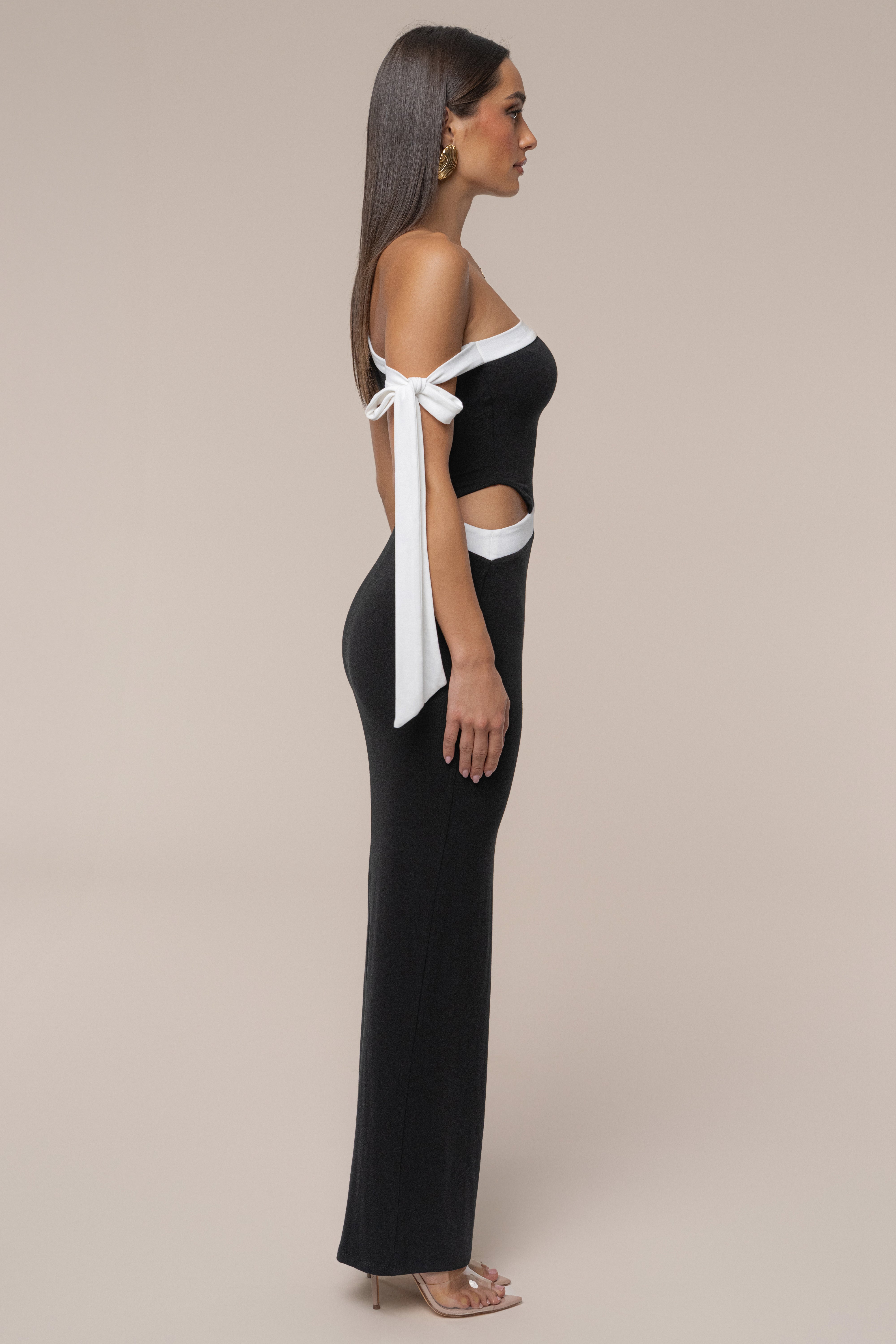 Black Jorden Contrast Maxi Dress - JLUXLABEL