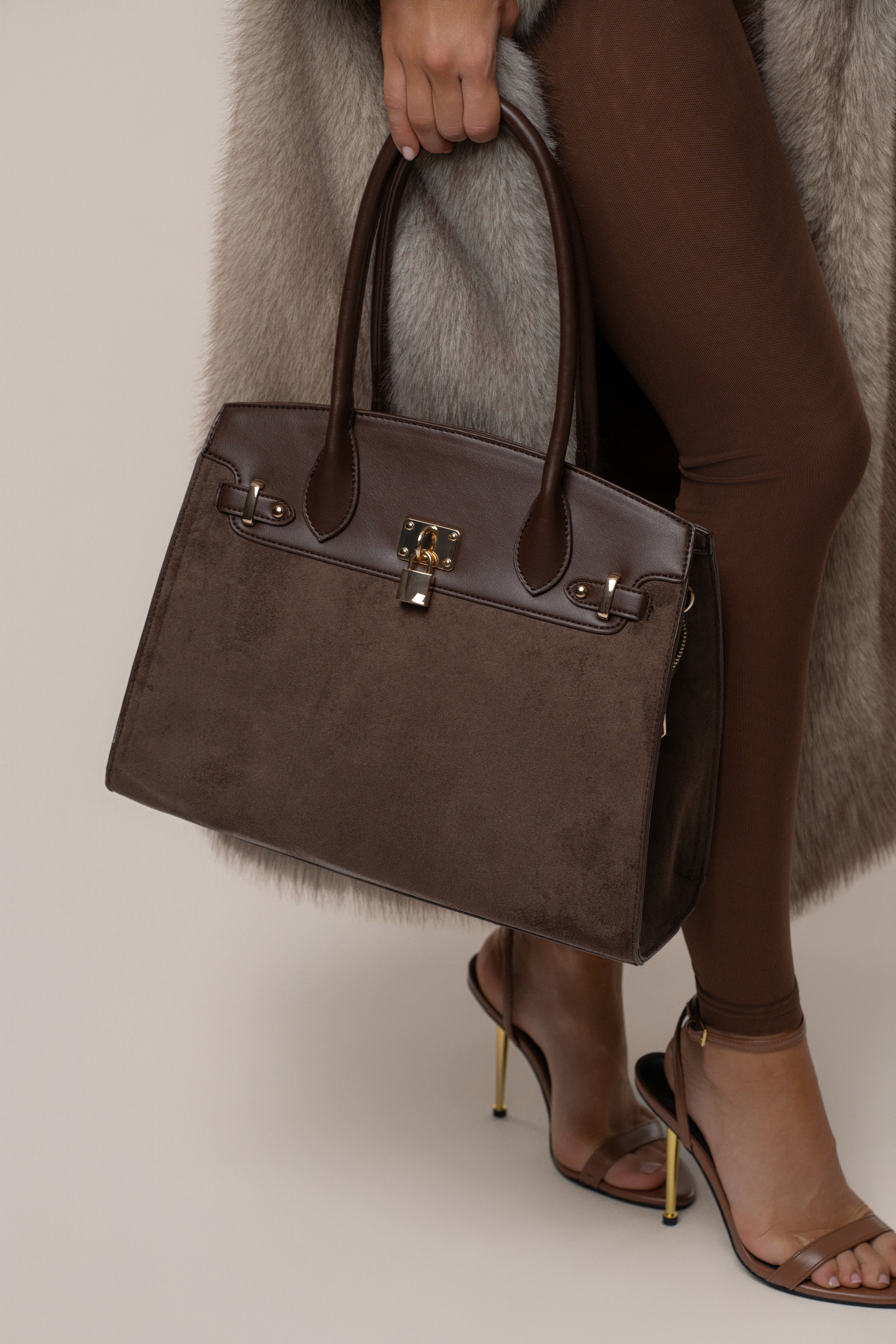 Chocolate Fifth Avenue Handbag Set