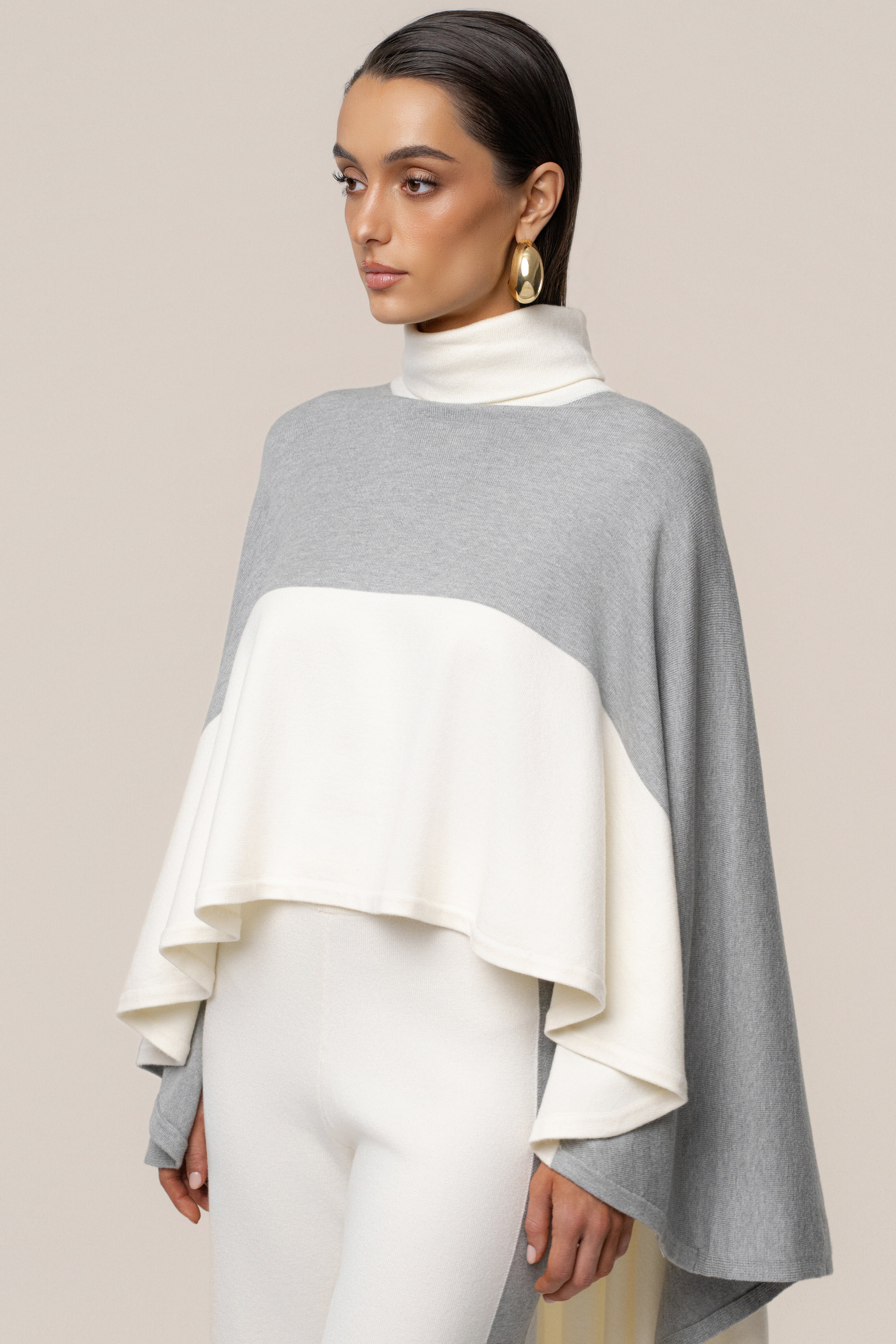 Ivory Chasing Fall Contrast Top - JLUXLABEL