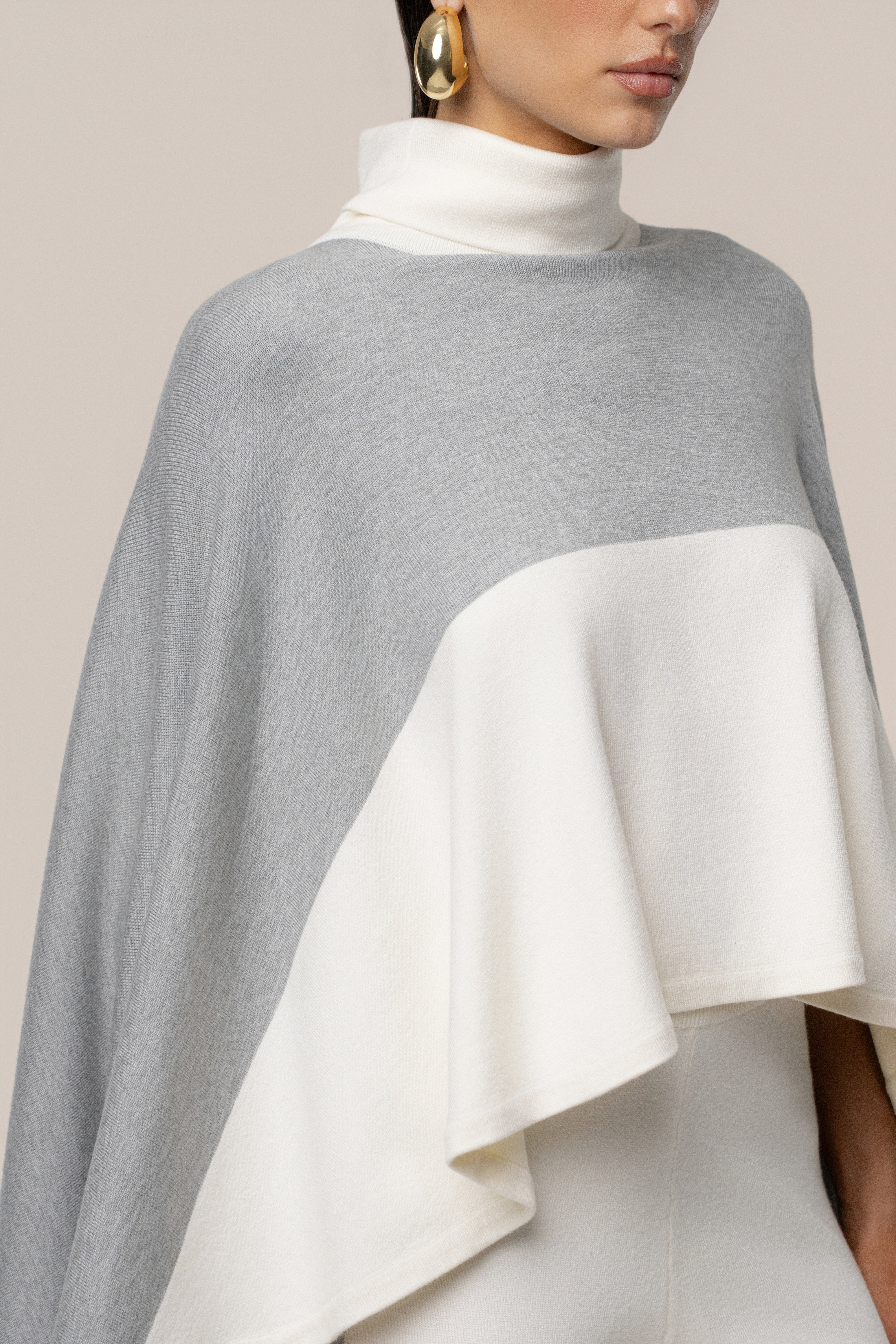 Ivory Chasing Fall Contrast Top