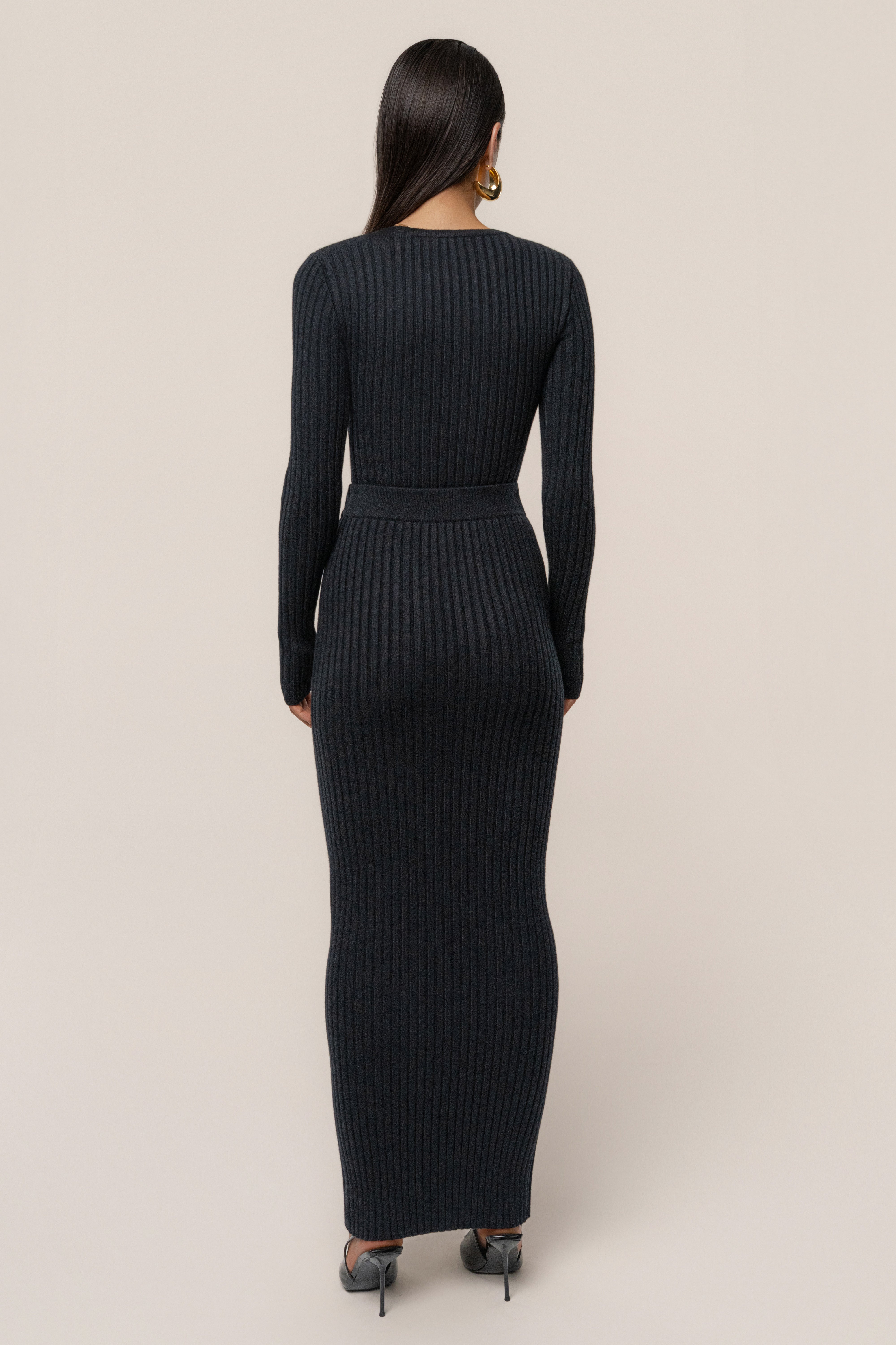 Black Soft Reset Ribbed Skirt