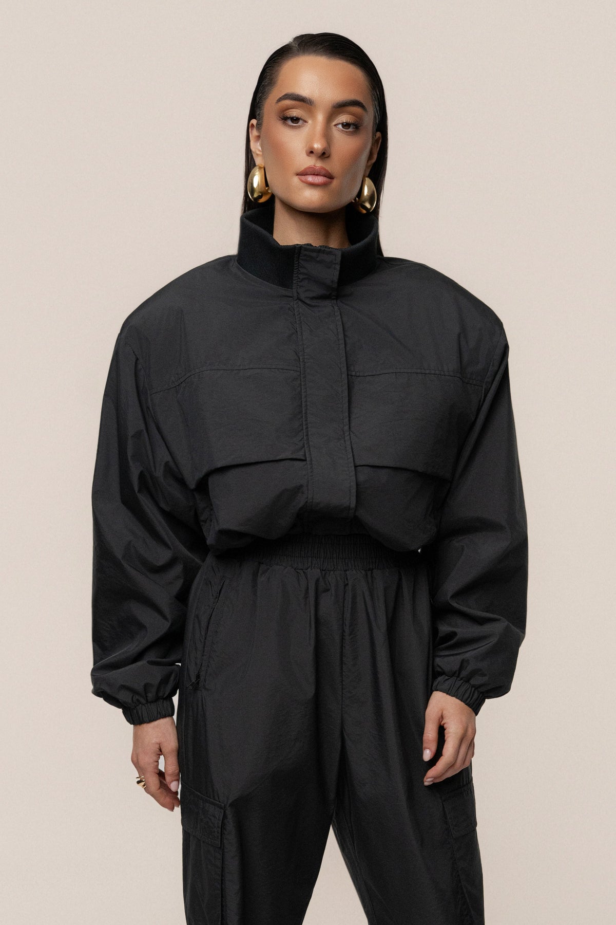 Black Endure Jacket - JLUXLABEL