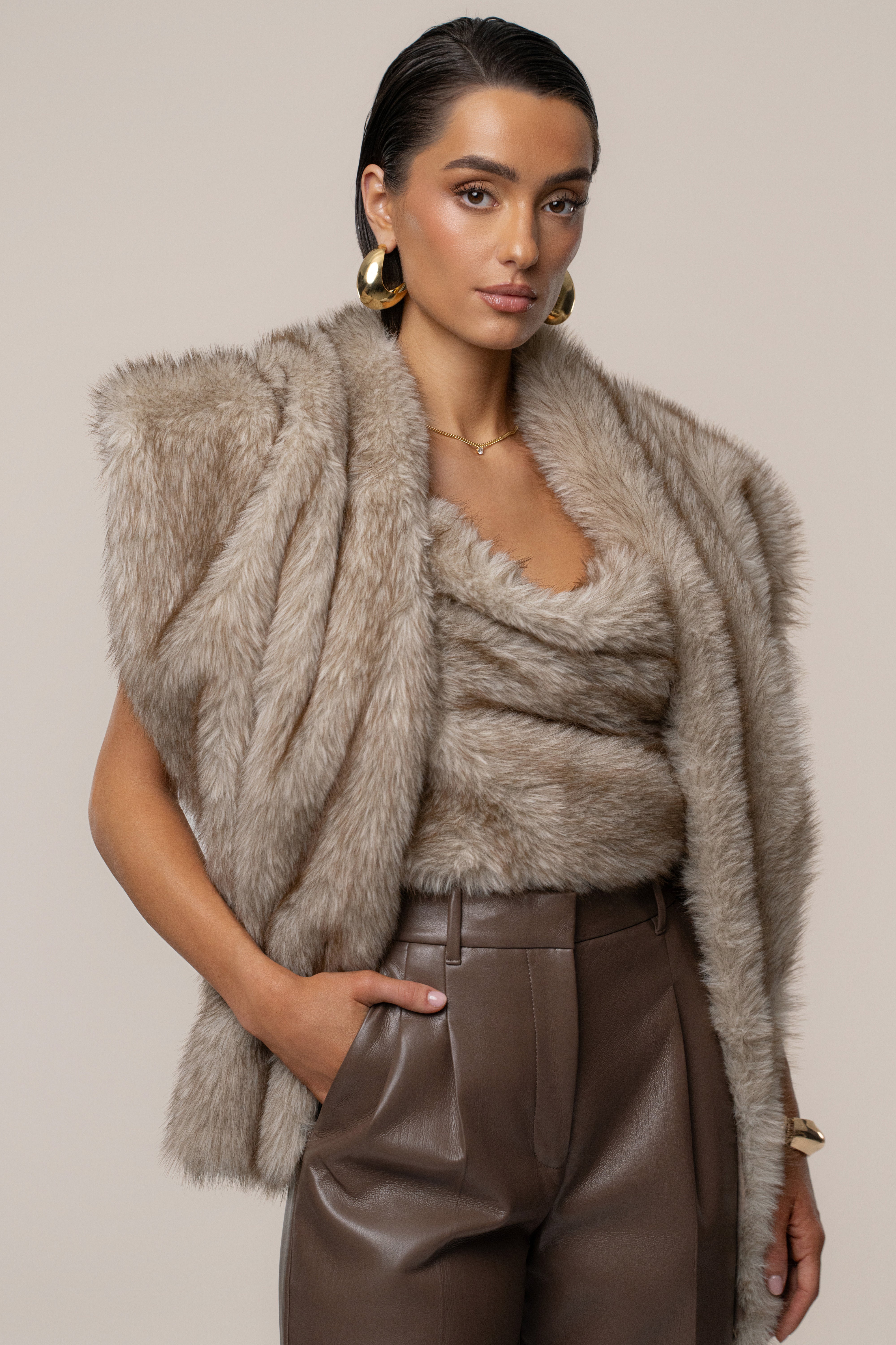 Ivory/Brown Winter Bliss Faux Fur Wrap