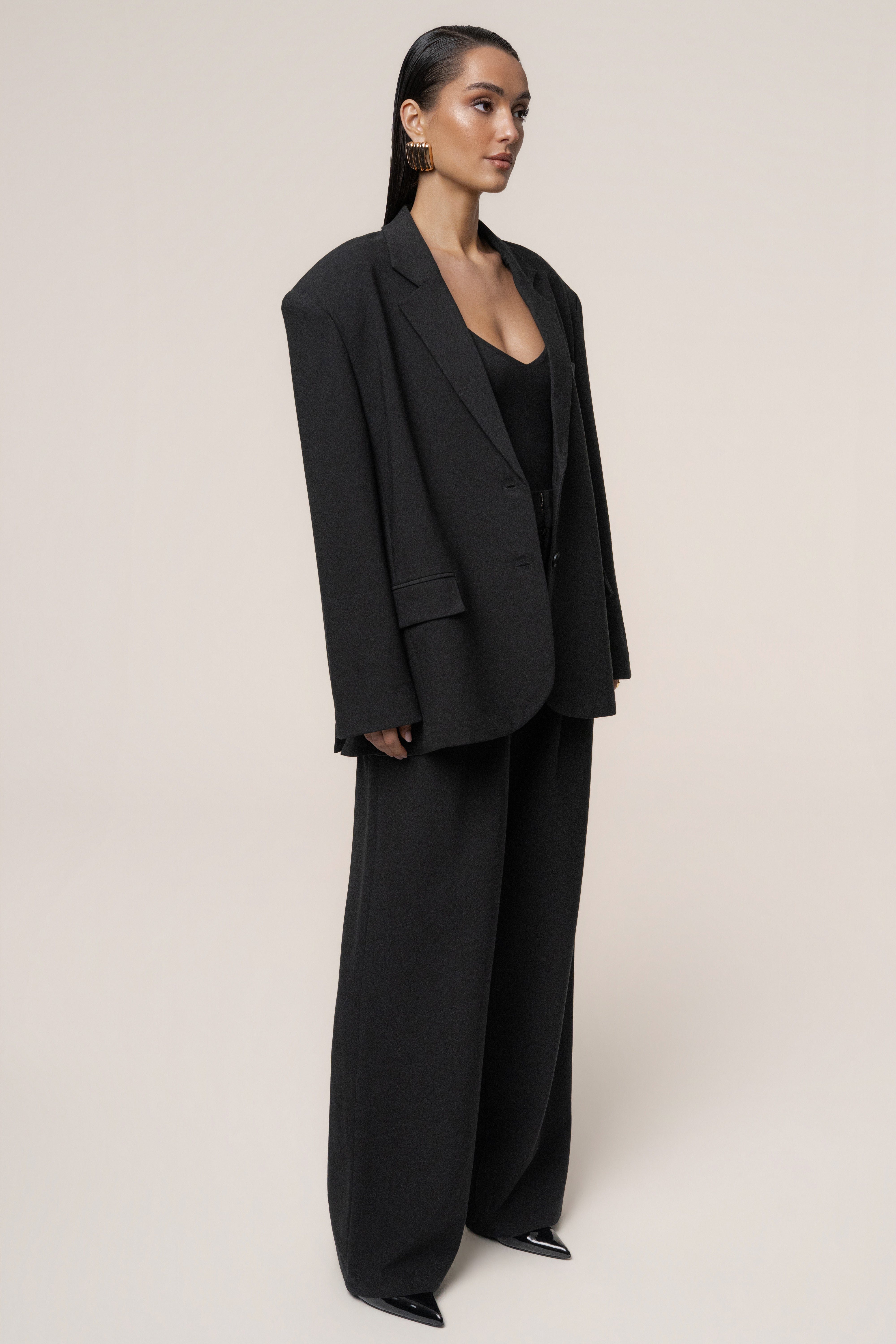 Black Core Standard Blazer - JLUXLABEL