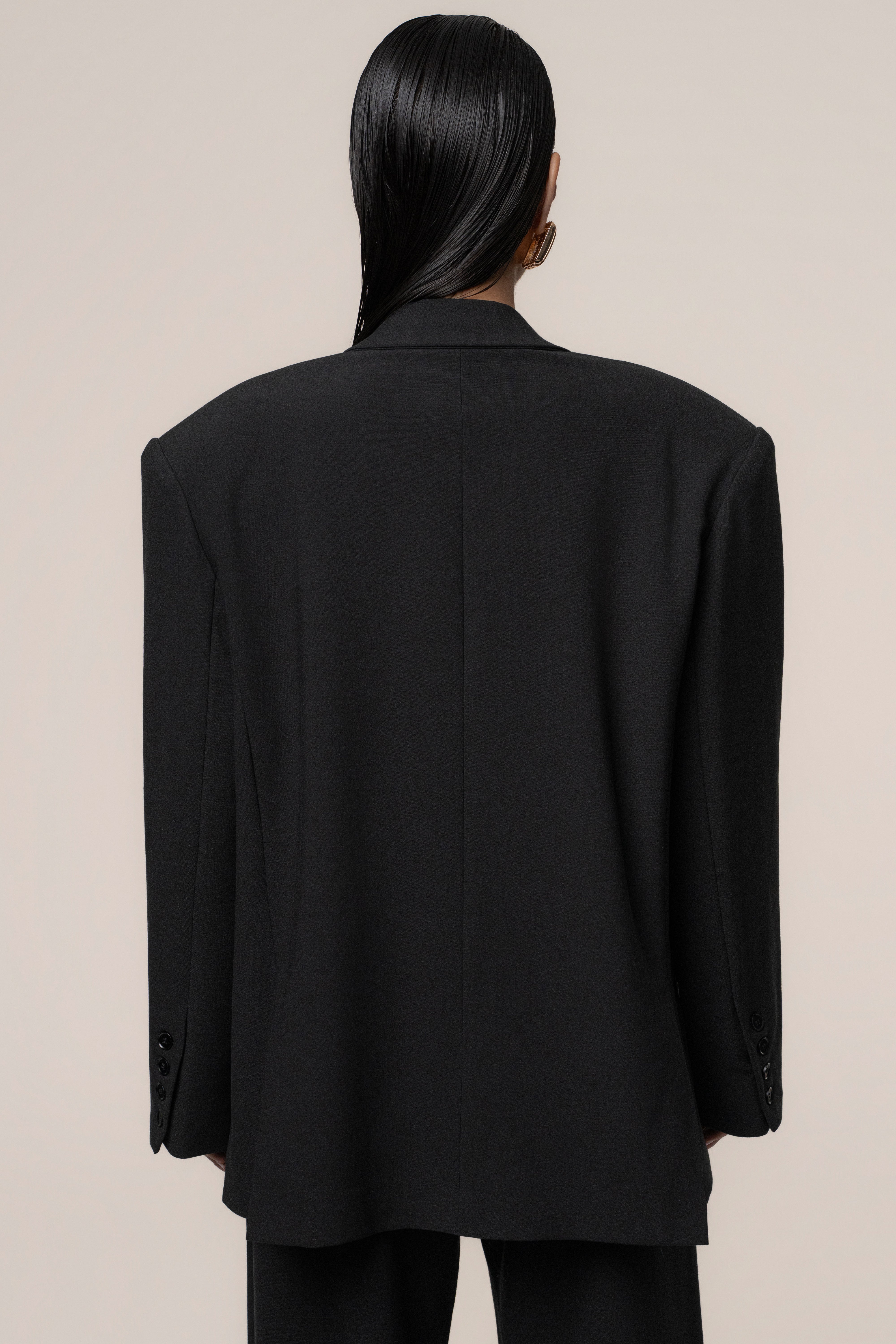 Black Core Standard Blazer - JLUXLABEL