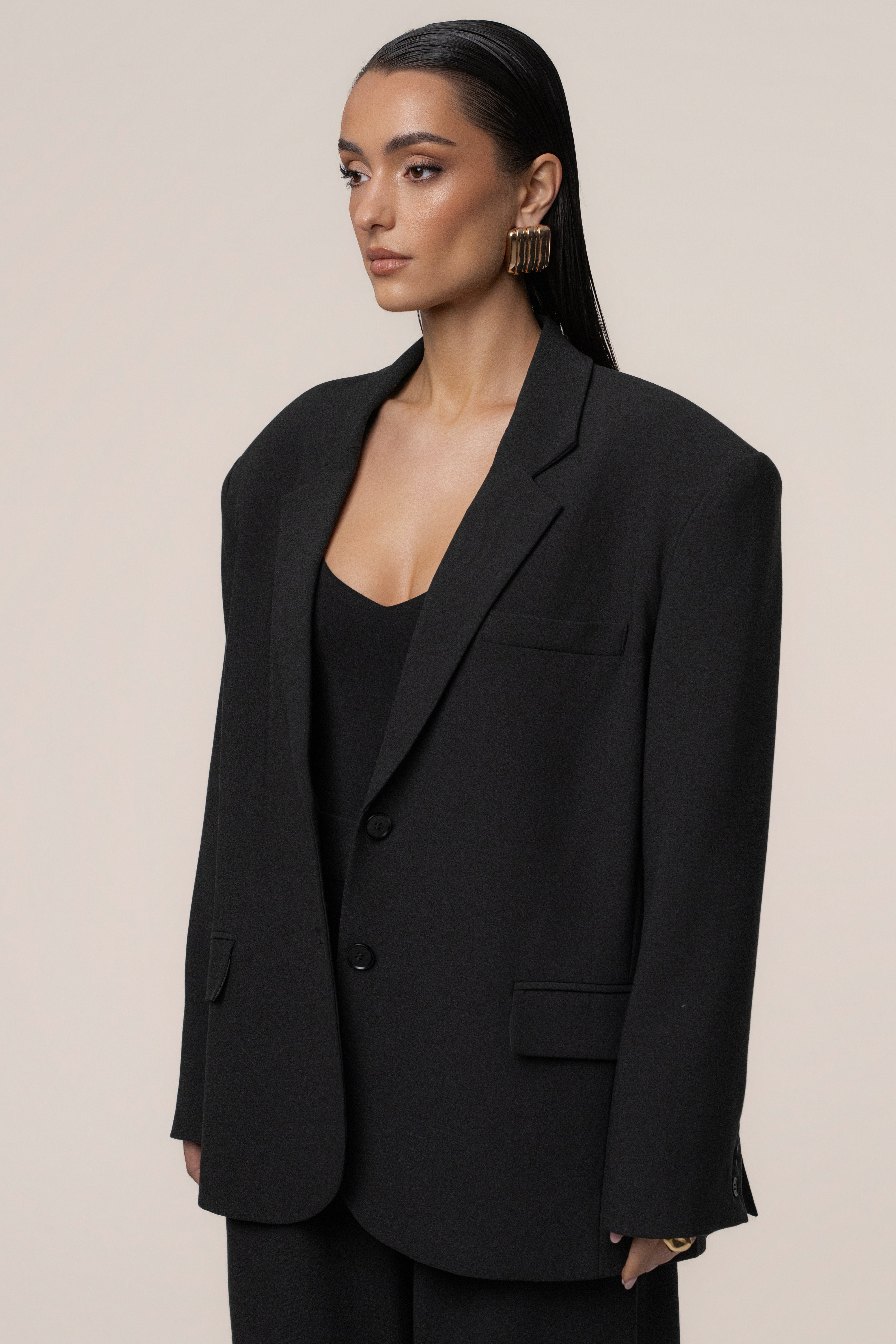 Black Core Standard Blazer - JLUXLABEL