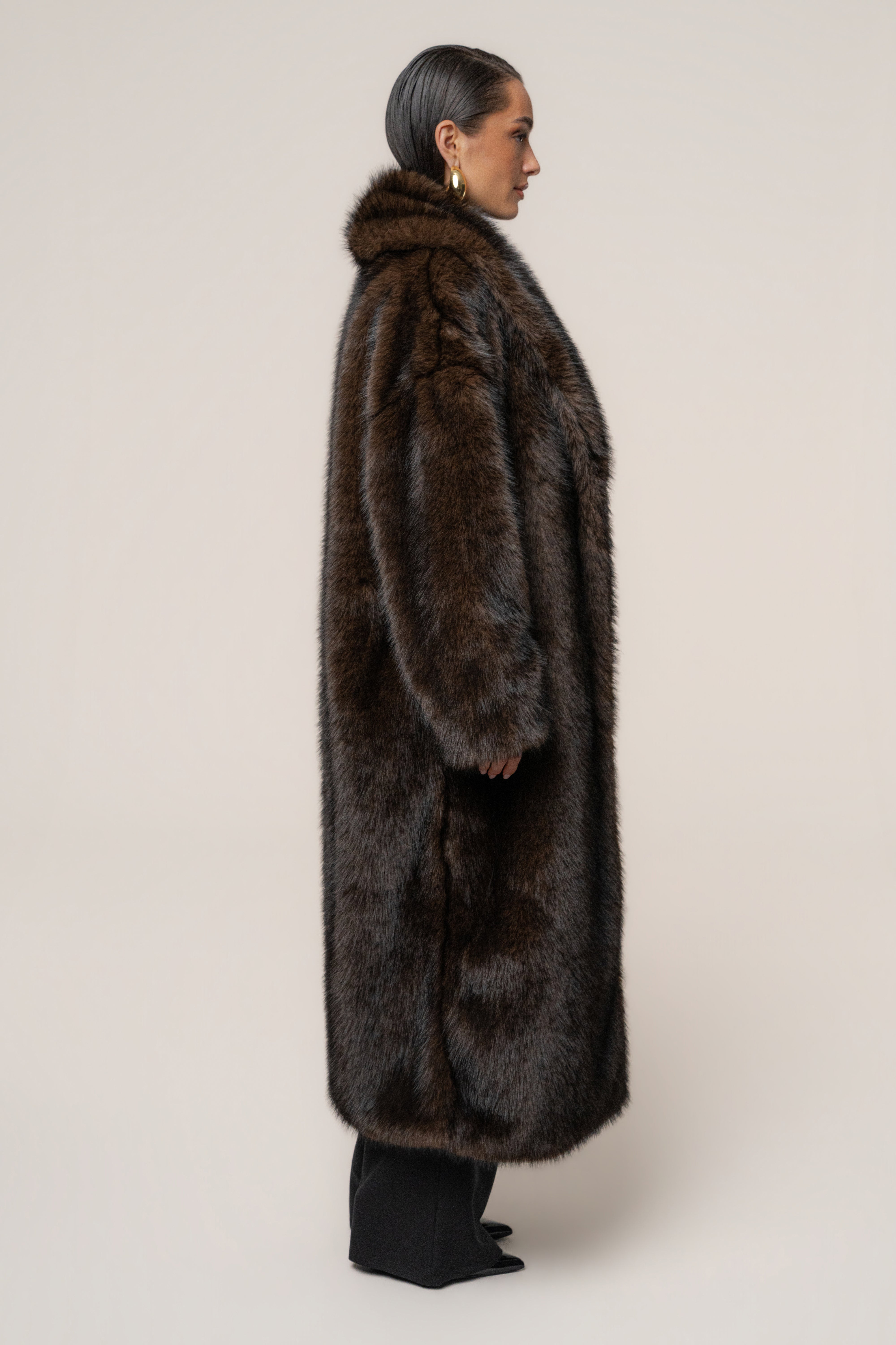 PRE-ORDER Chocolate Aspen Days Faux Fur Coat - JLUXLABEL