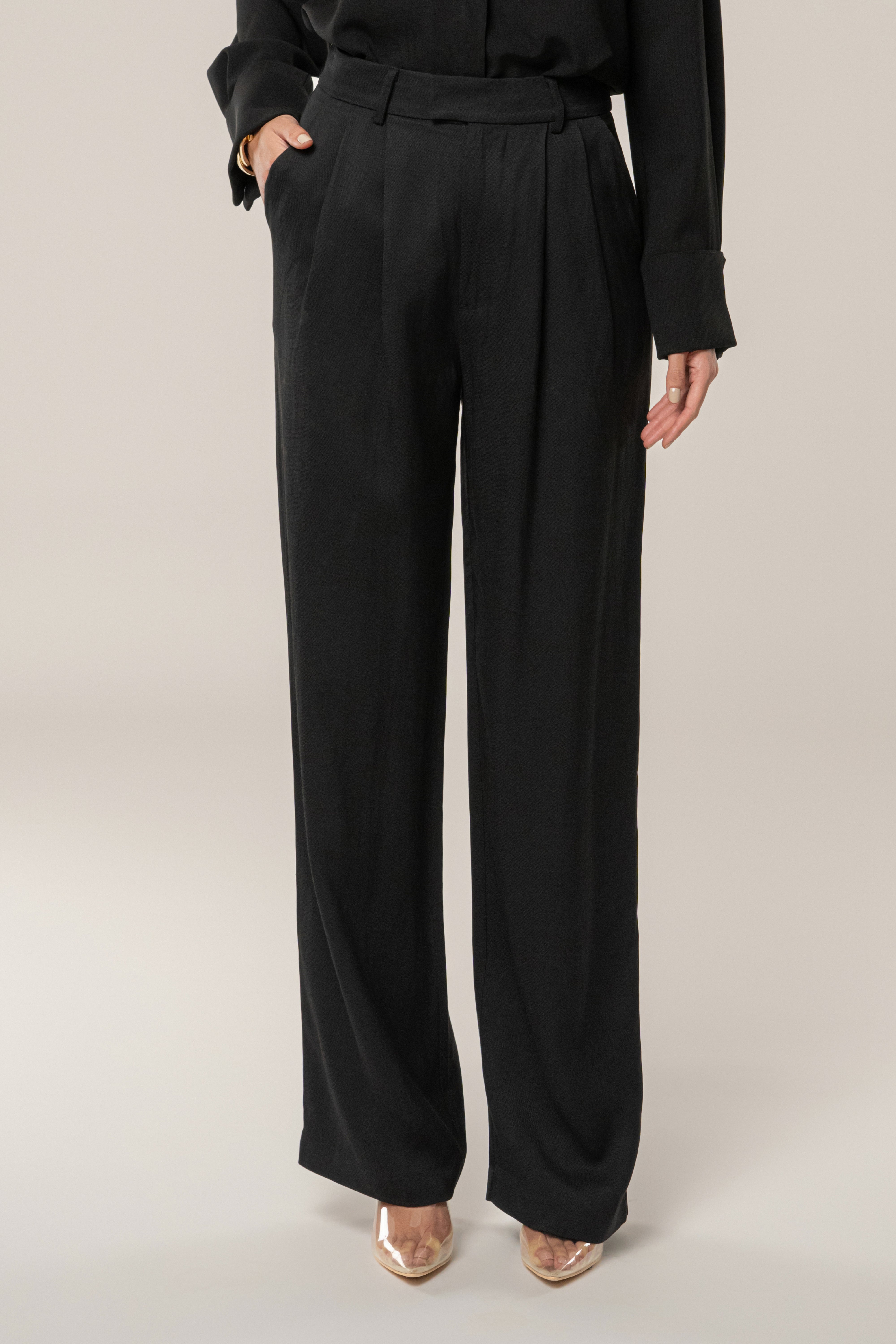Black Axel Pleated Trouser - JLUXLABEL