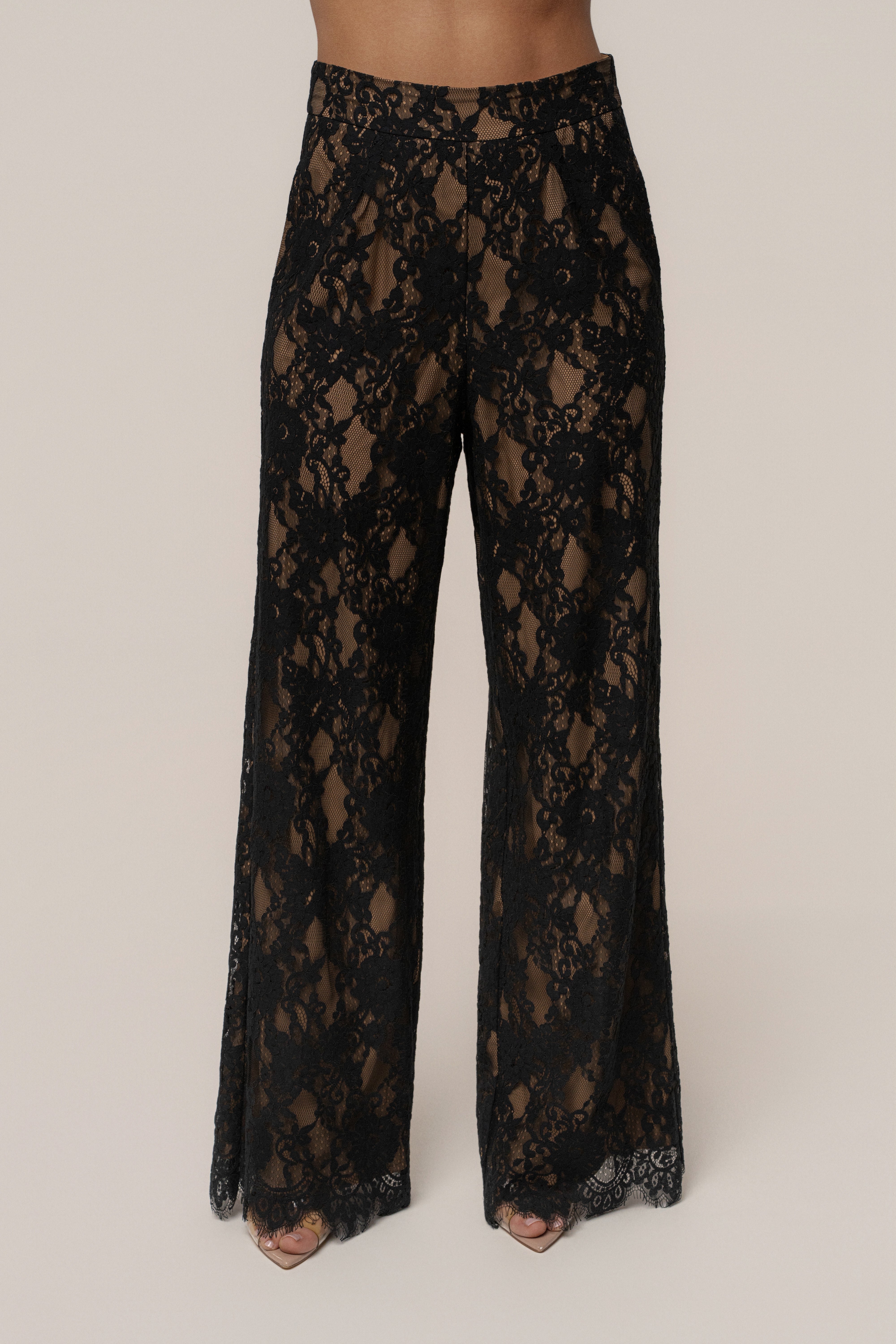 パンツ coyseio KNIT LACE PANTS : BLACK JS47-JAKI_Copyright-1386_1000x