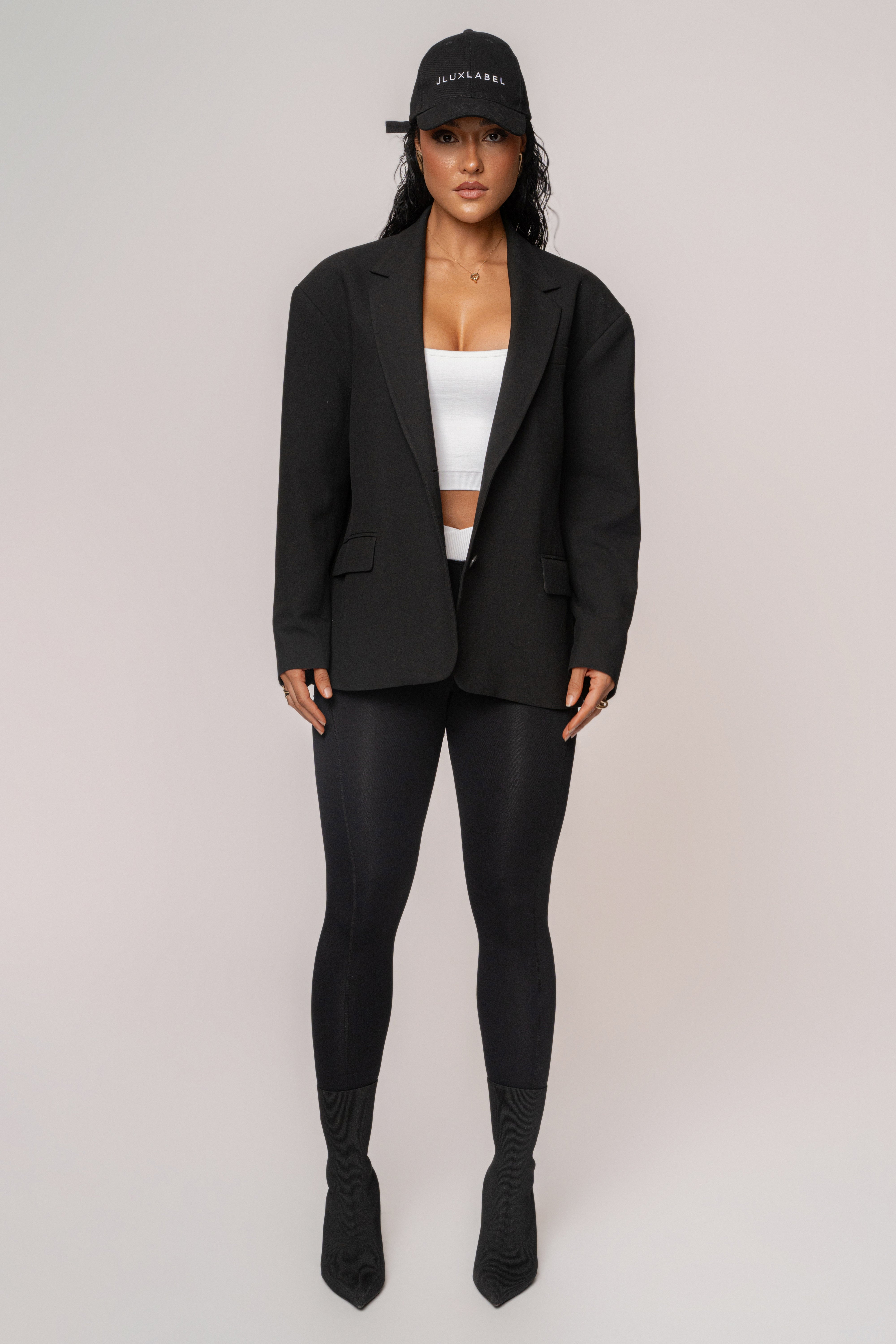 Black/White Inspire Movement Leggings - JLUXLABEL