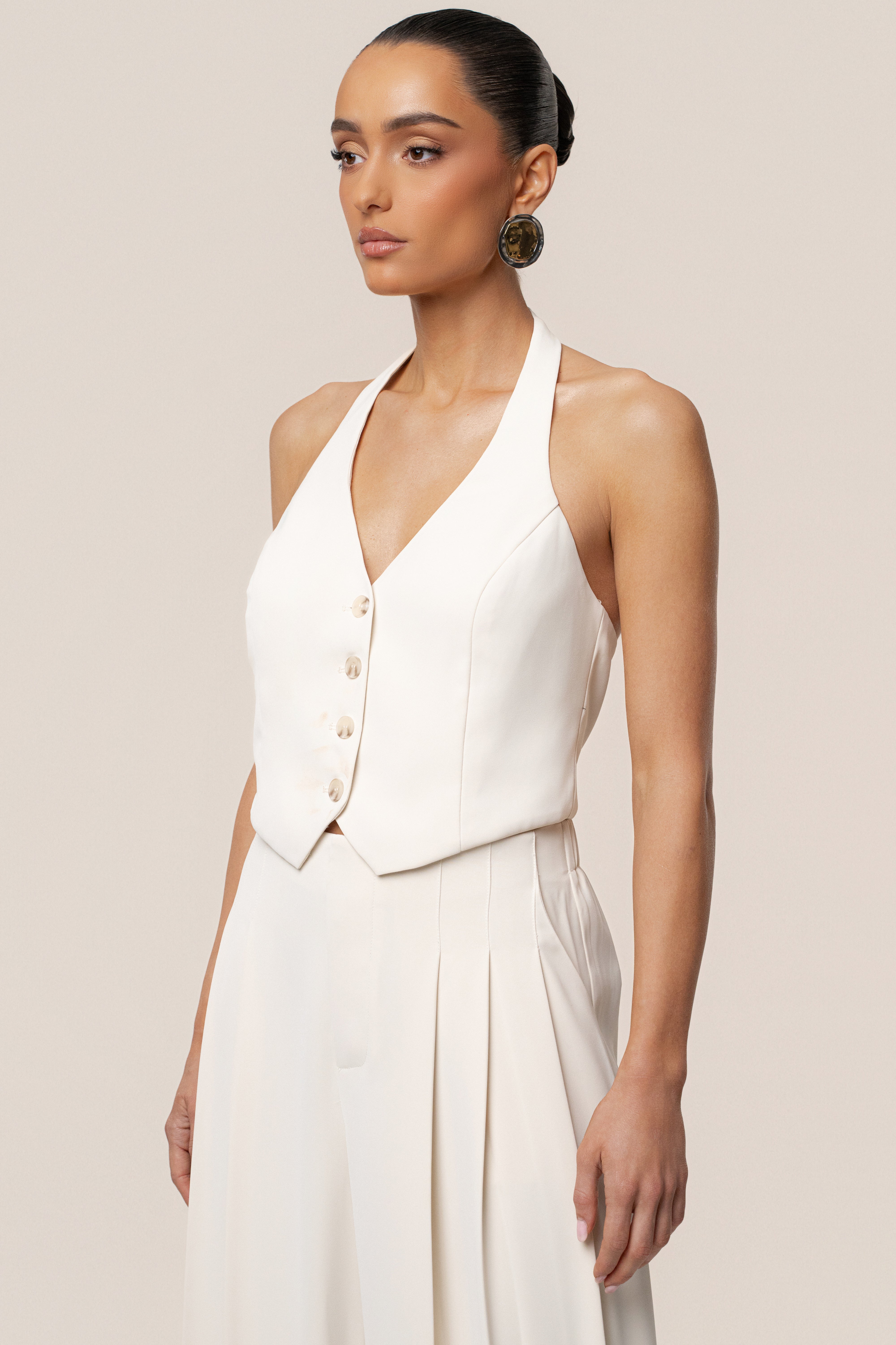 Ivory Signature Elegance Vest - JLUXLABEL