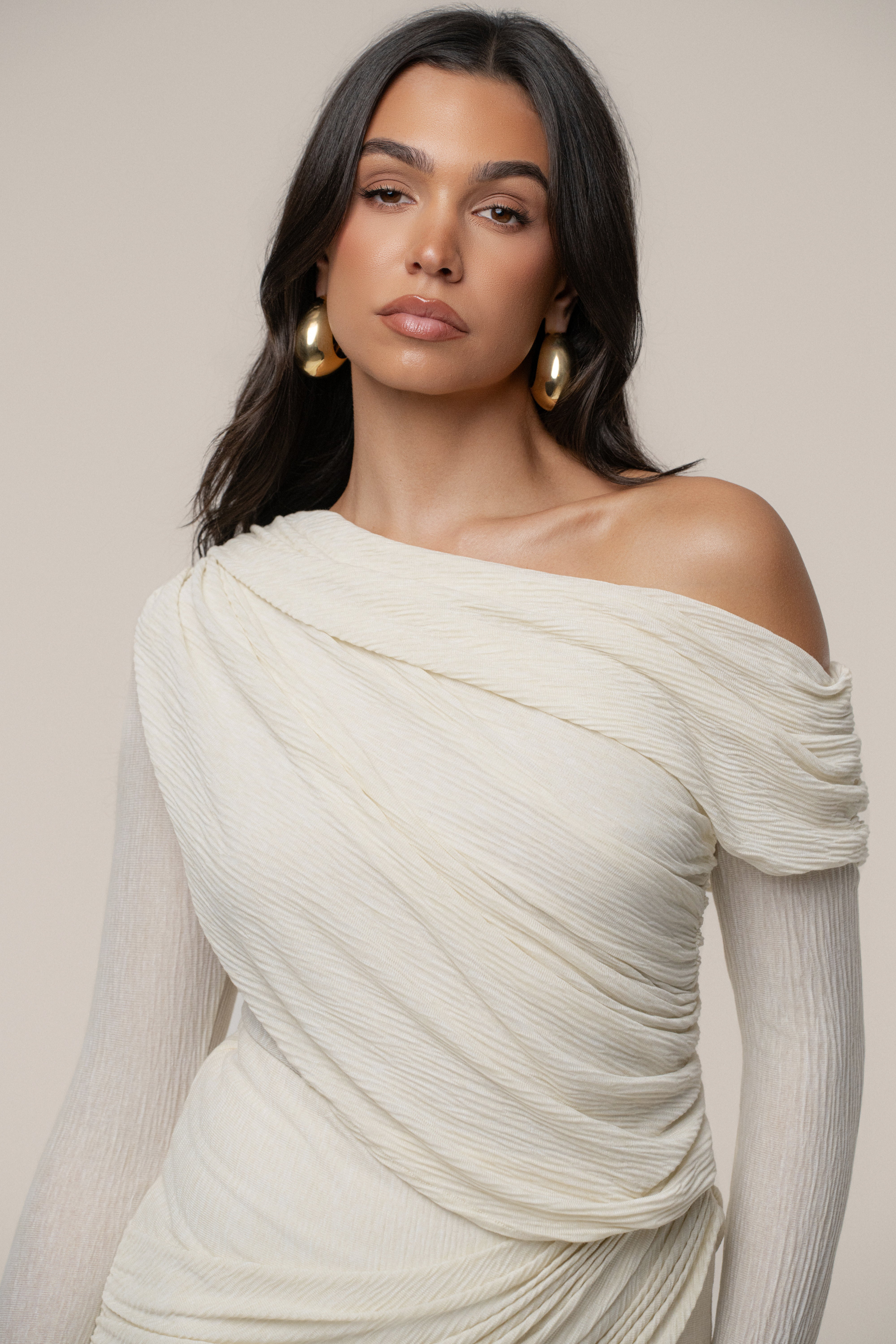 Ivory Textured One Shoulder Bodysuit - JLUXLABEL