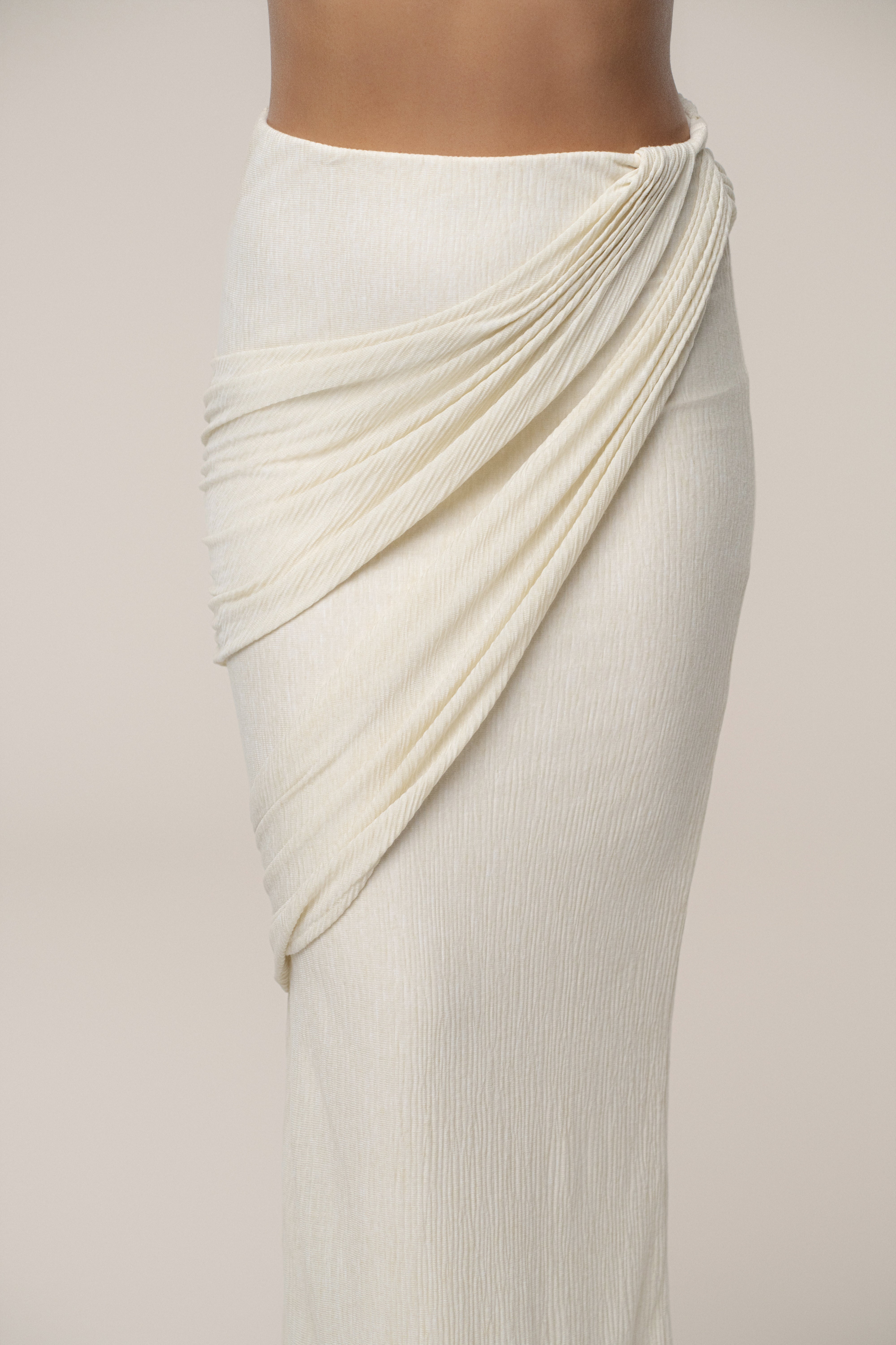 Ivory Paradise Hills Maxi Skirt - JLUXLABEL