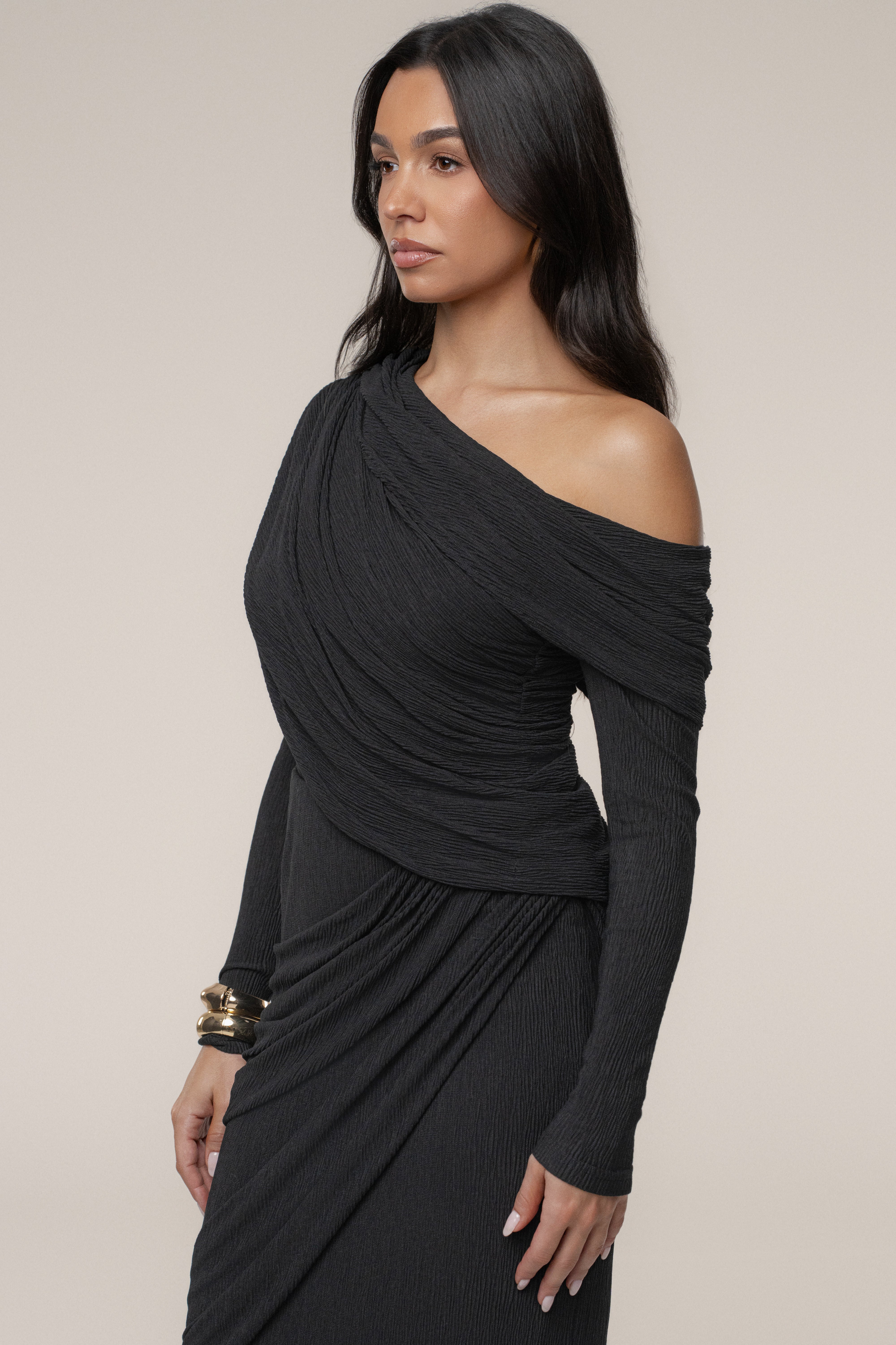 Black Textured One Shoulder Bodysuit - JLUXLABEL