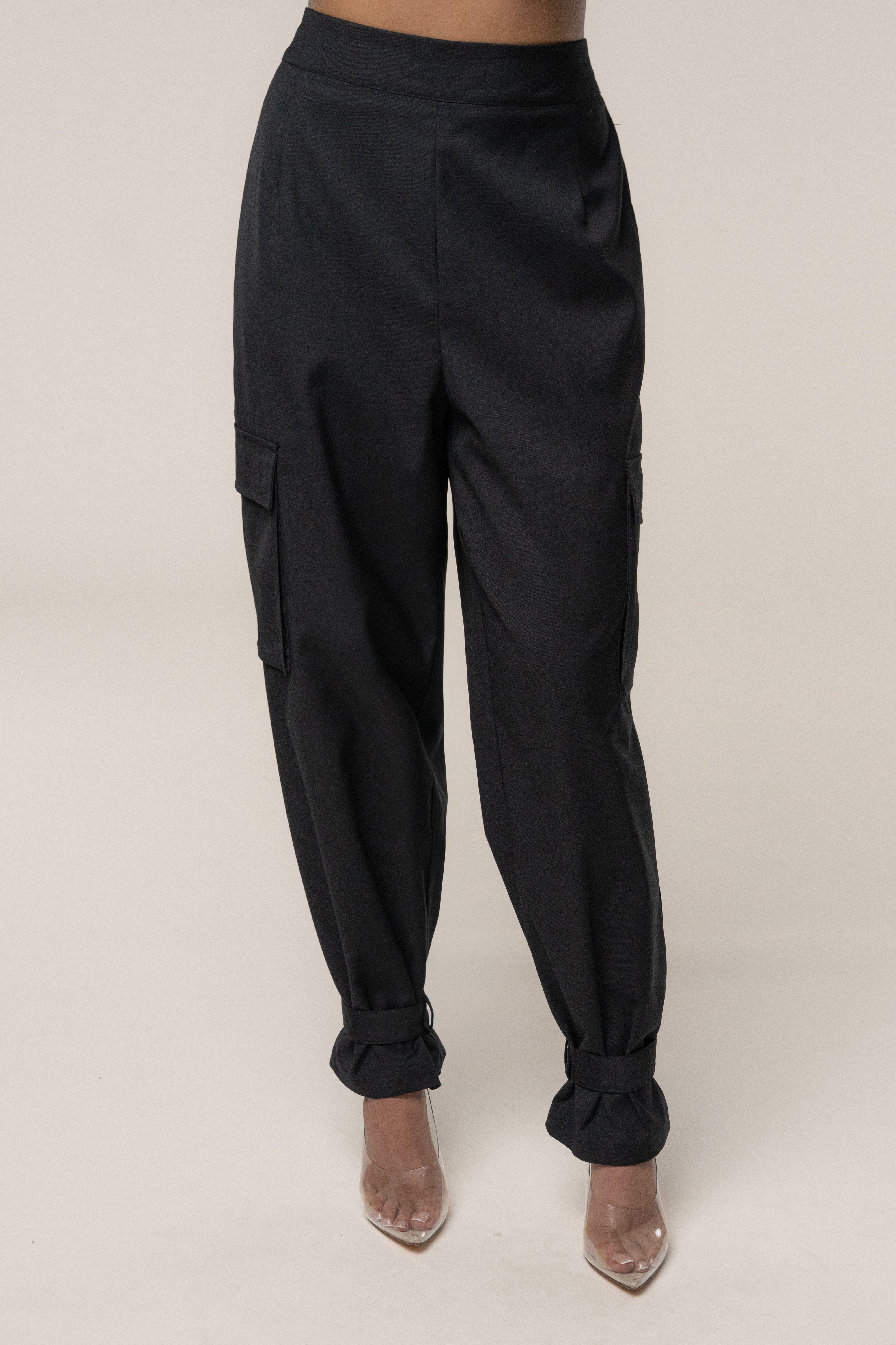 Black Autumn Flow Cargo Pants