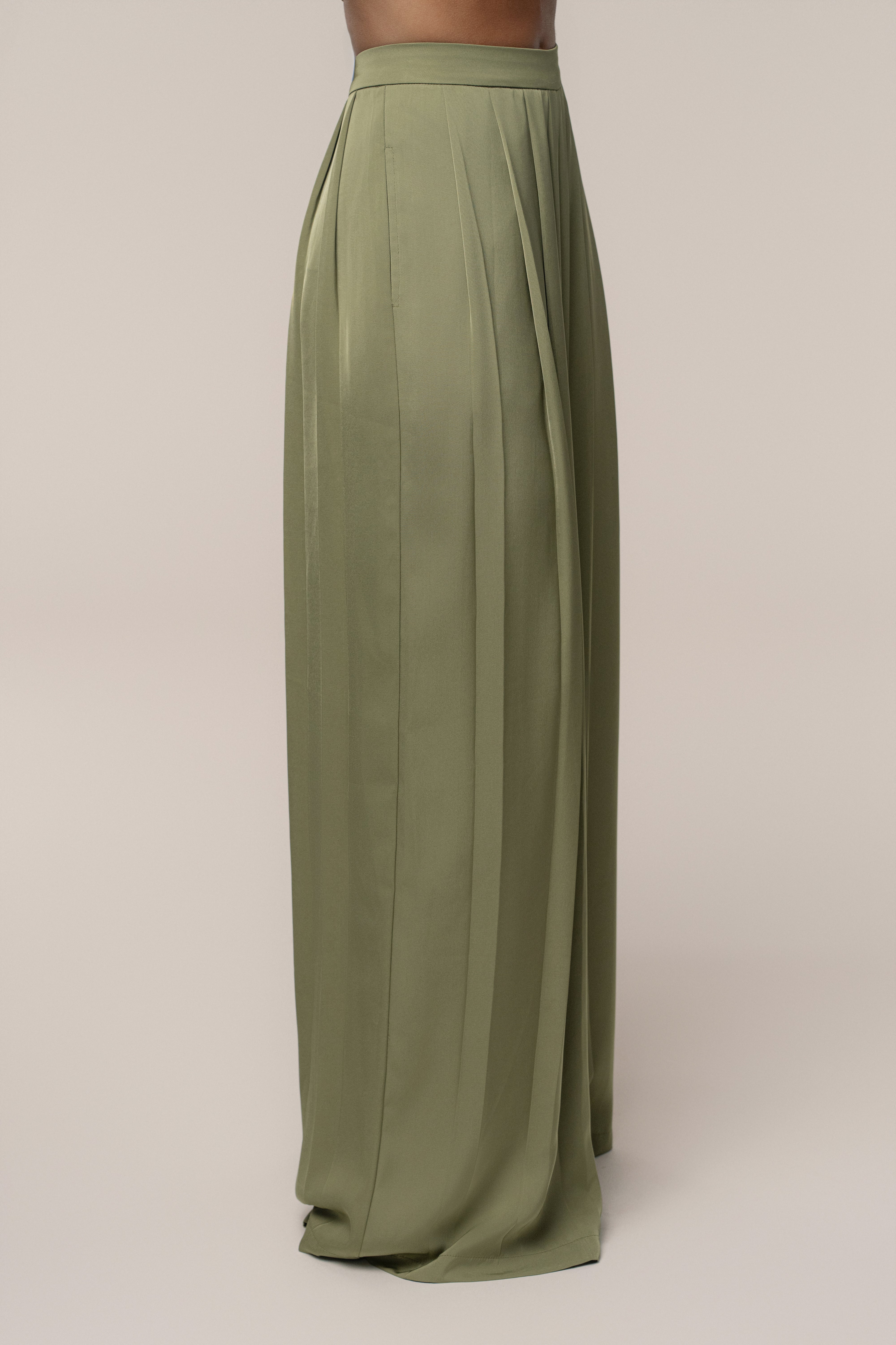 Olive Clara Wide Leg Pleated Trousers - JLUXLABEL