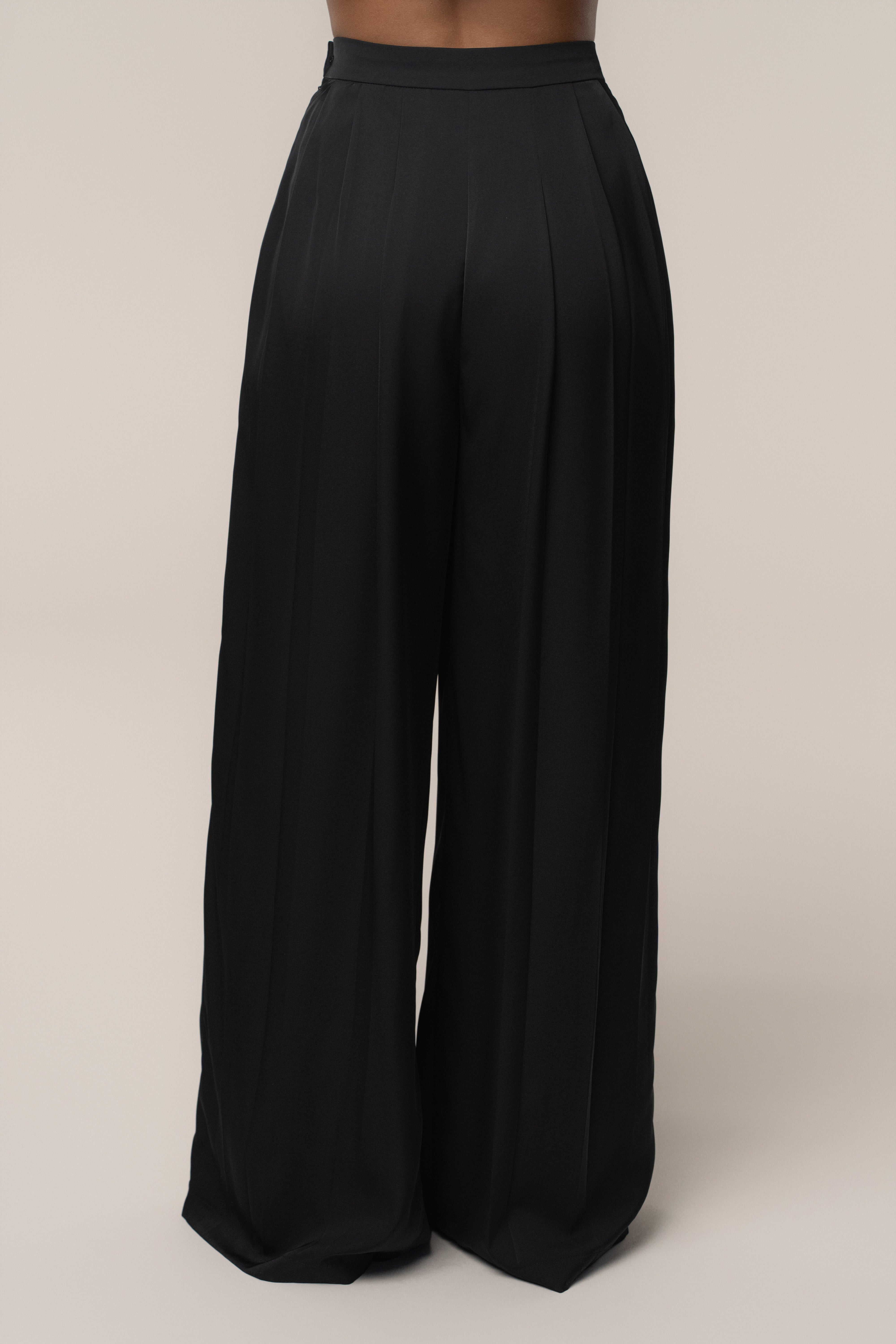 Black Clara Wide Leg Pleated Trousers - JLUXLABEL