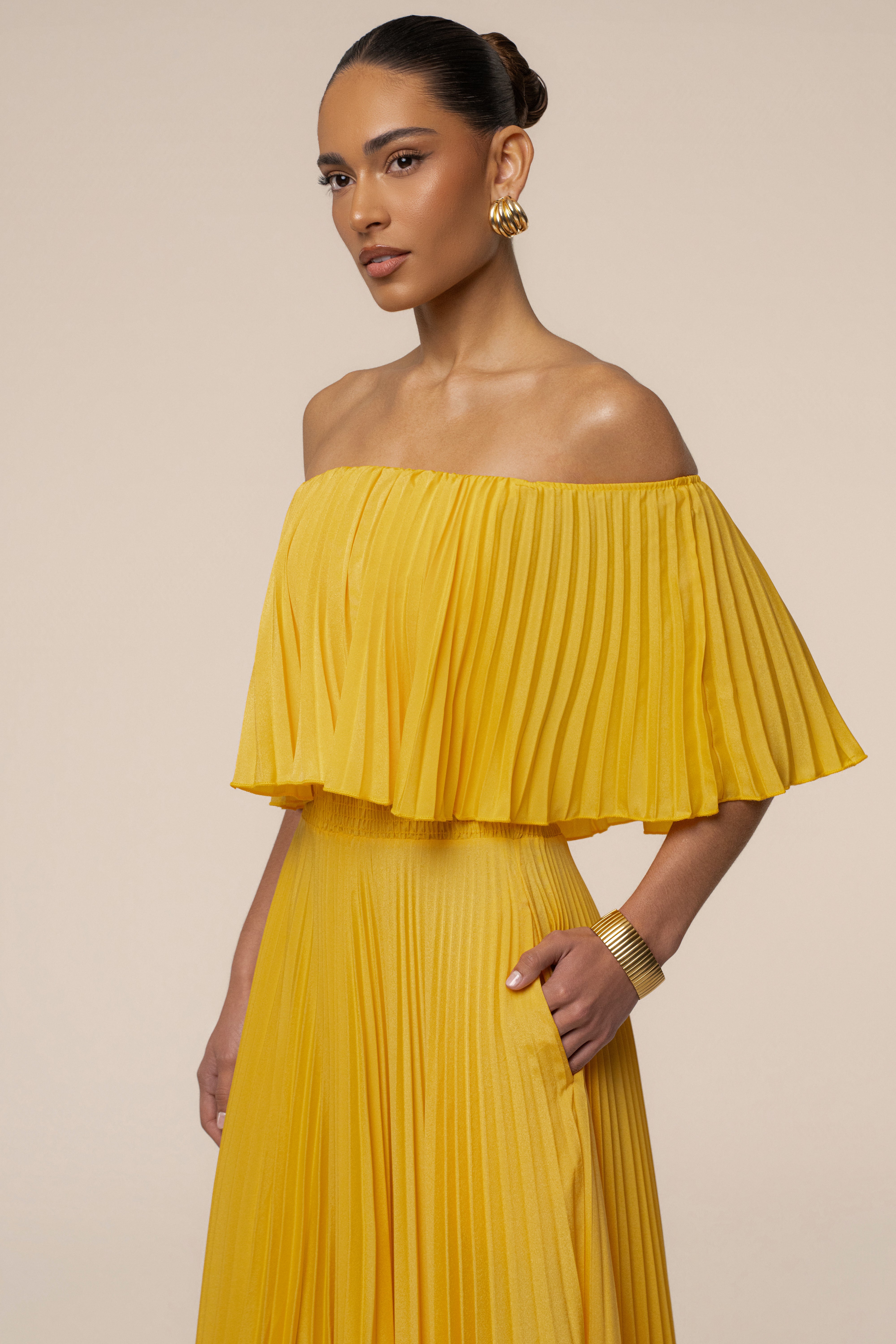 Yellow Sunshine Pleated Maxi Dress