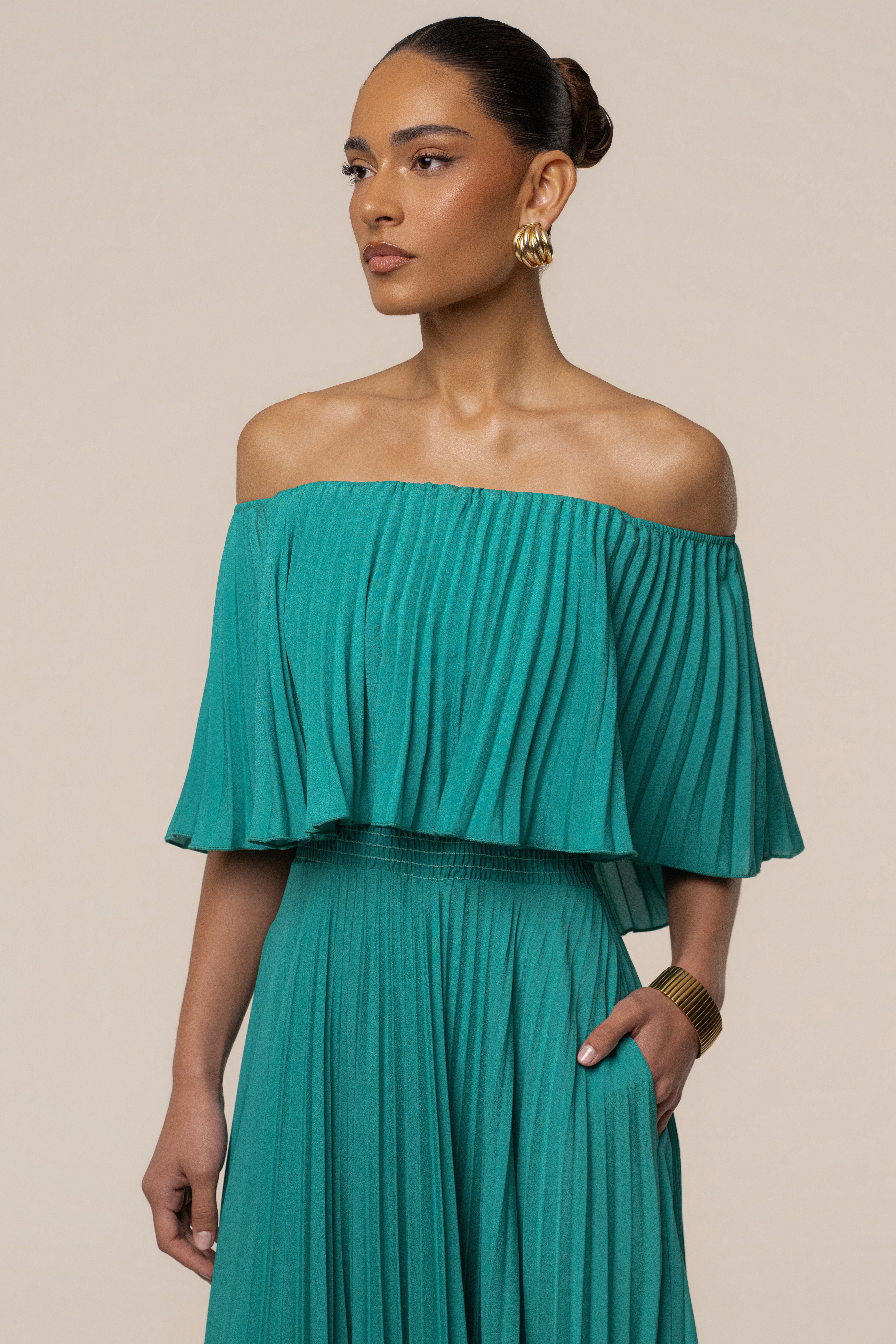 Green Sunshine Pleated Maxi Dress