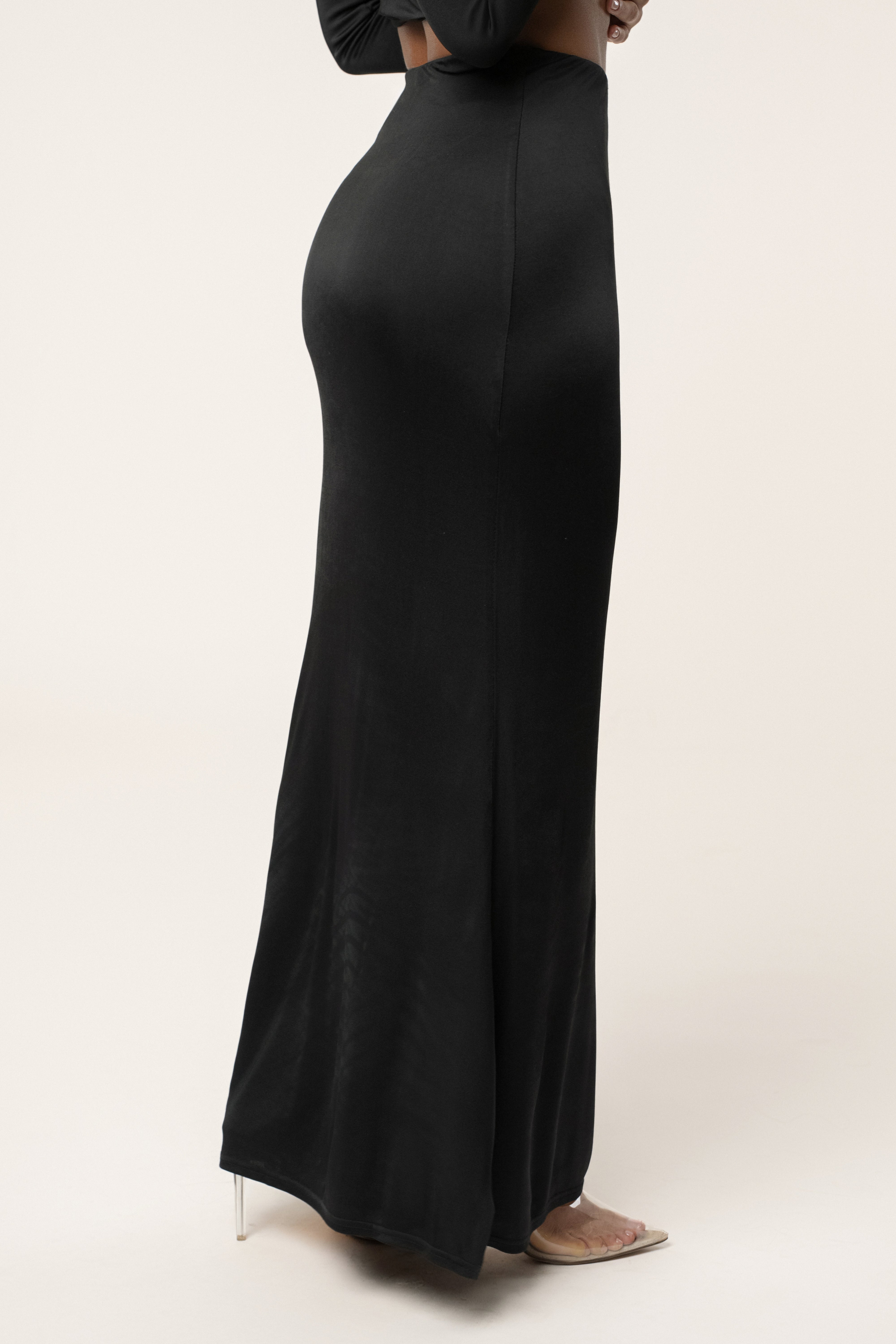 Black Ultra High Waist Maxi Skirt - JLUXLABEL