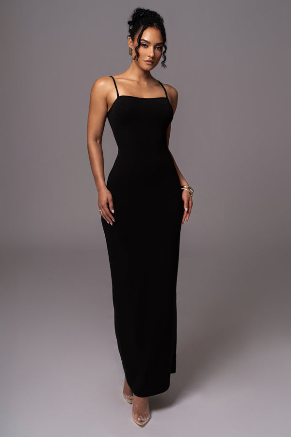 Black Smooth Simplicity Maxi Dress - JLUXLABEL